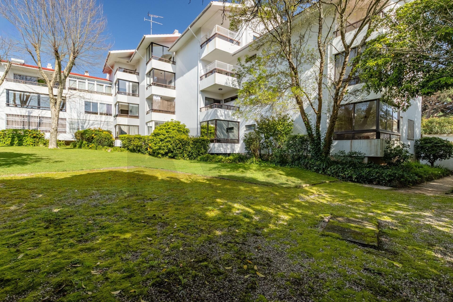 Apartamento T2 à Venda em Cascais - Lisboa - Portugal - 3