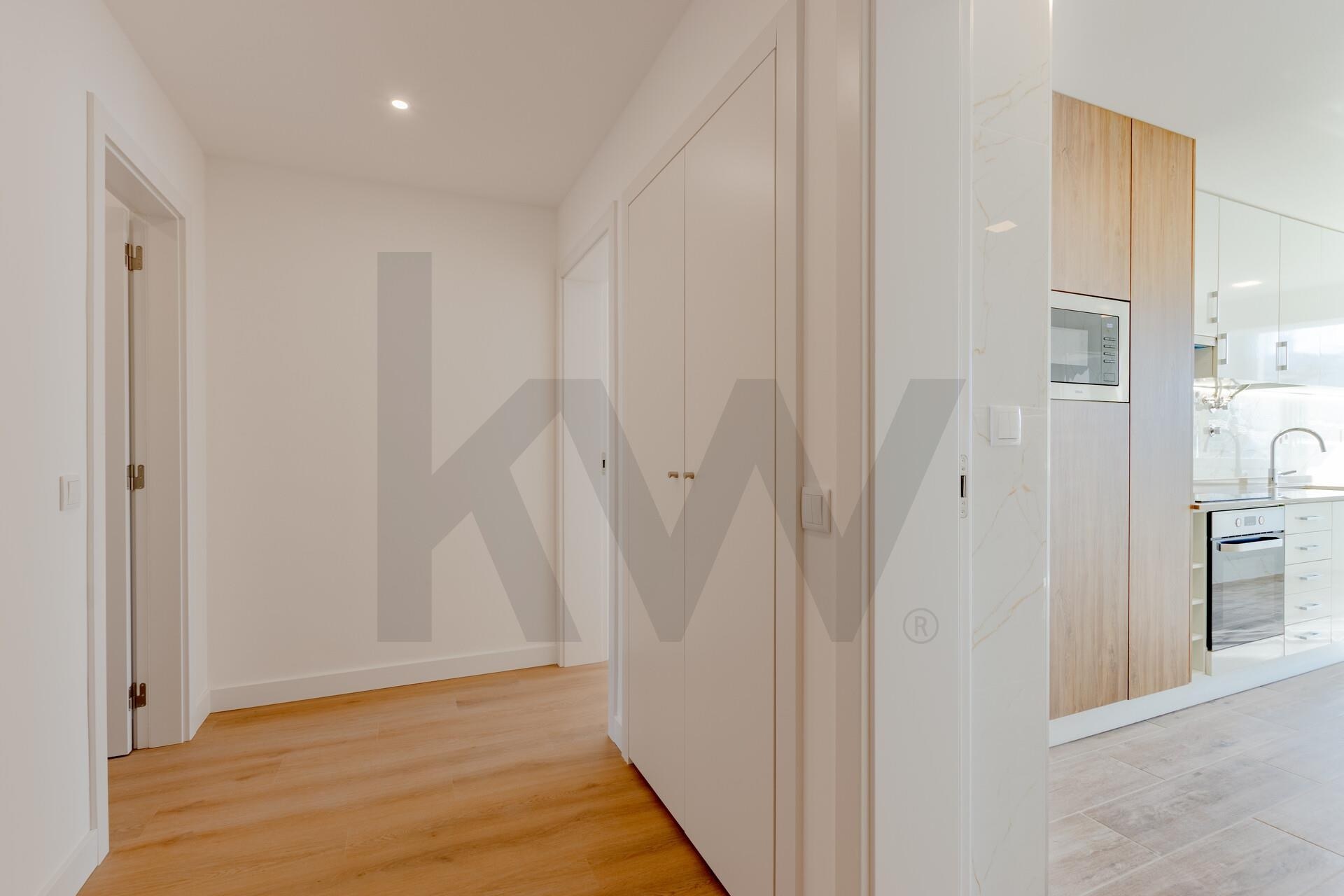 Apartamento T2 à Venda em Cascais - Lisboa - Portugal - 3