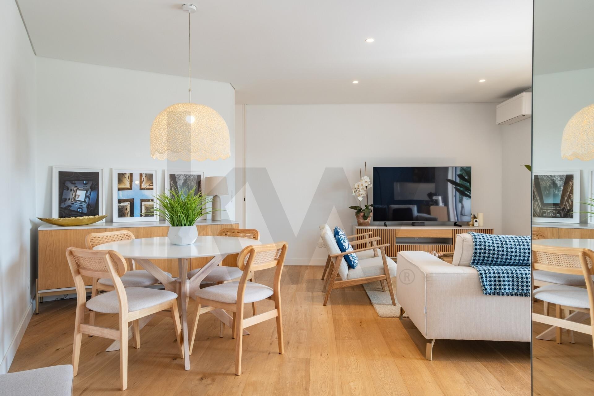 Apartamento T2 à Venda em Cascais - Lisboa - Portugal - 2