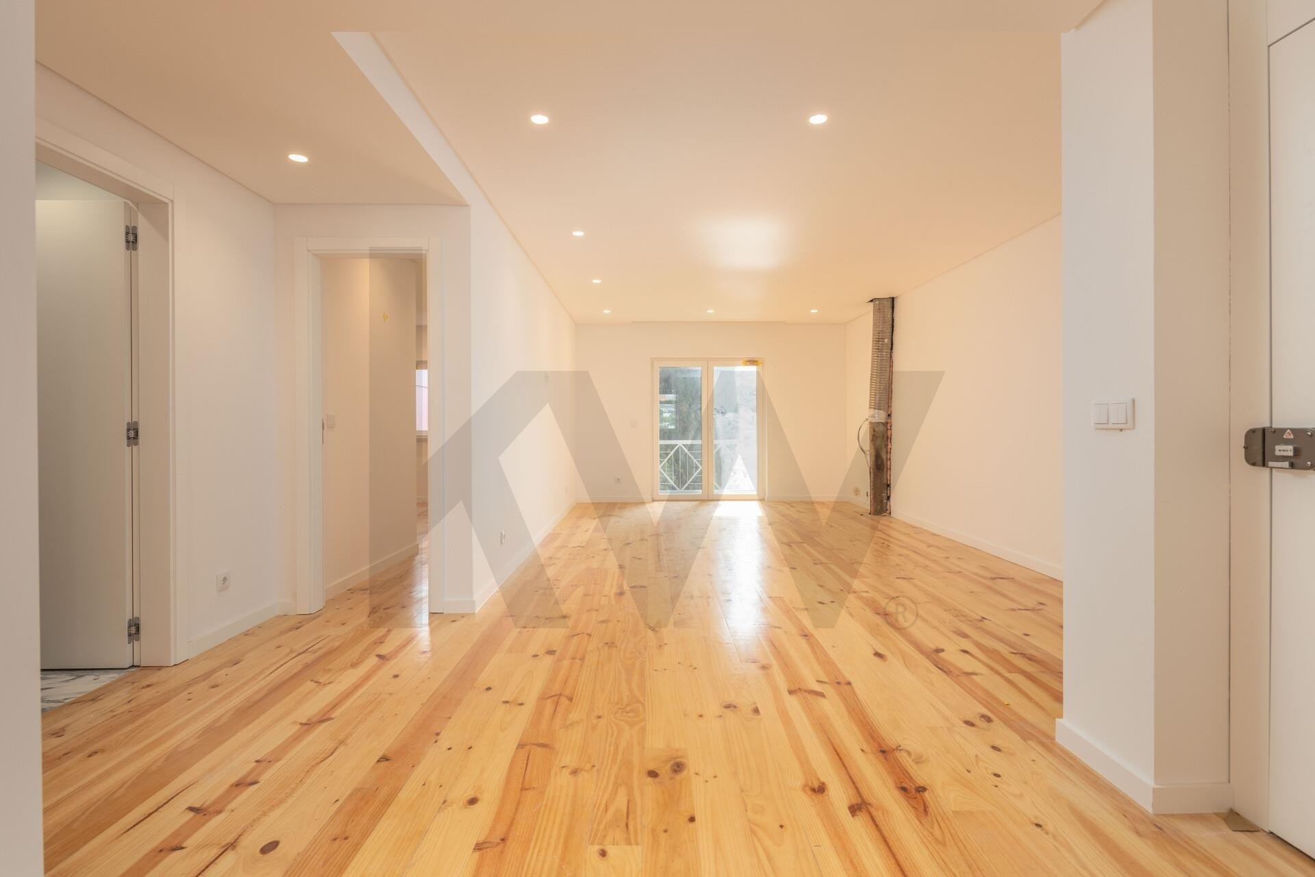 Apartamento T2 à Venda em Cascais - Lisboa - Portugal - 1