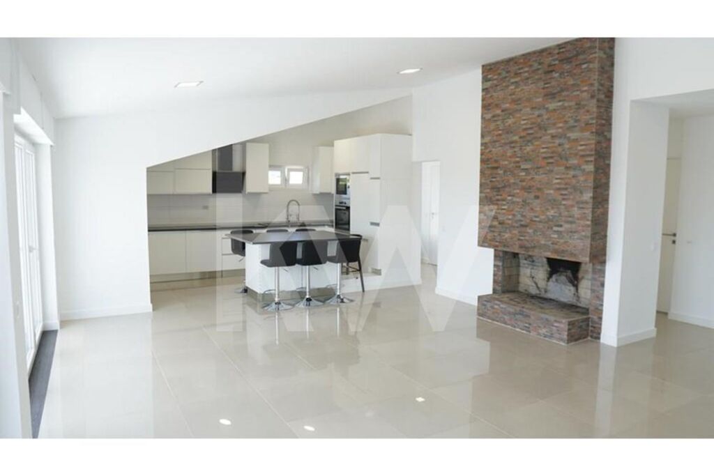 Apartamento T2 à Venda em Cascais - Lisboa - Portugal - 4