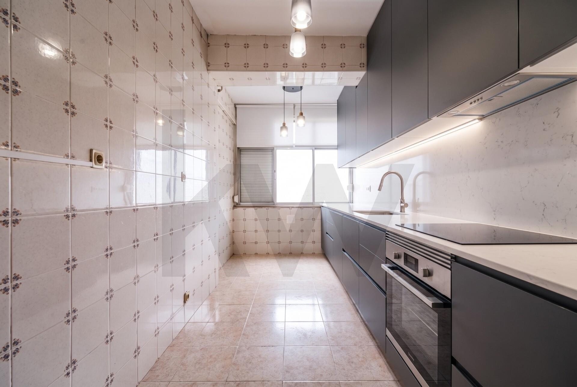 Apartamento T2 à Venda em Coimbra - Coimbra - Portugal - 4