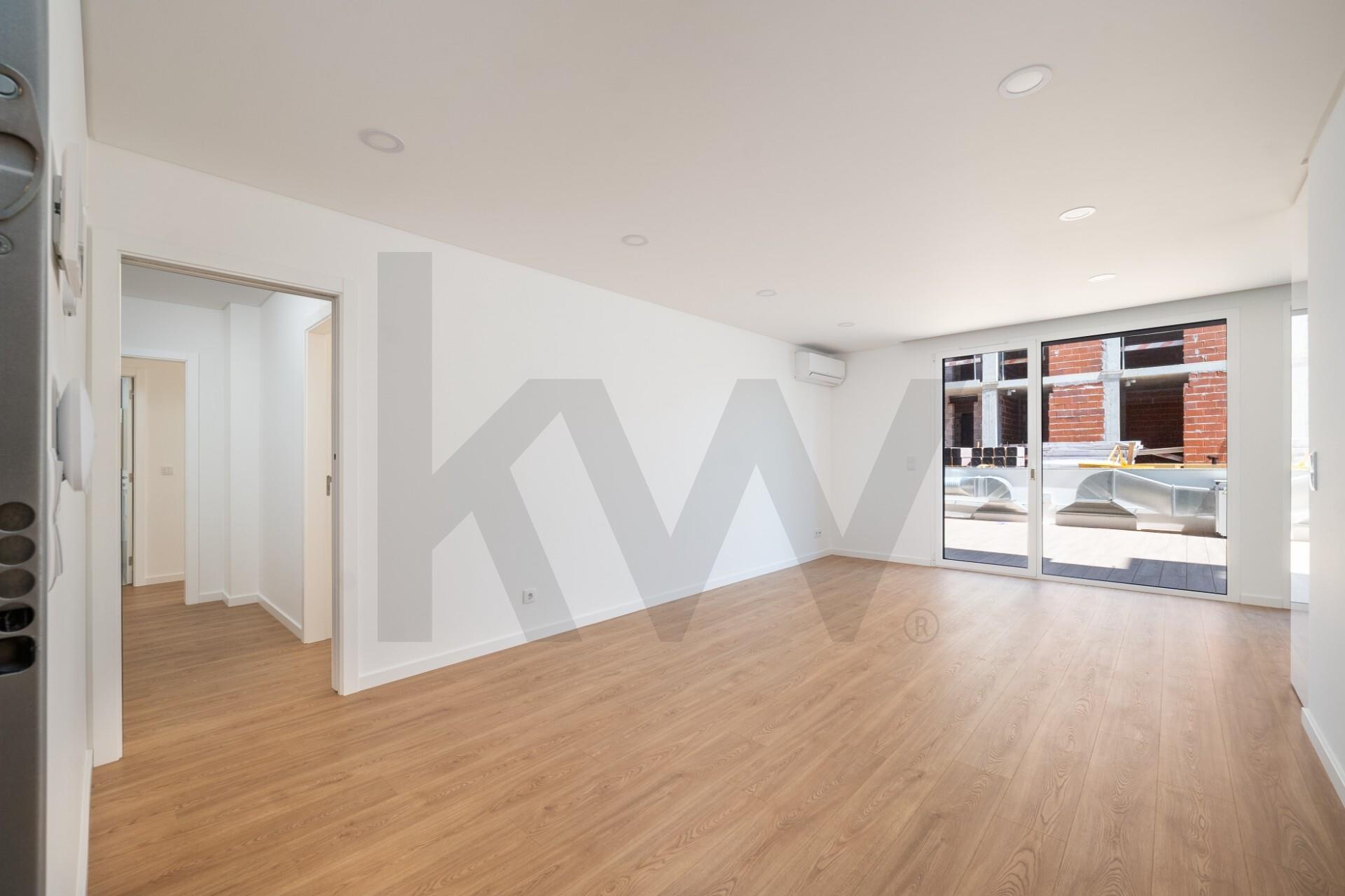 Apartamento T2 à Venda em Coimbra - Coimbra - Portugal - 3