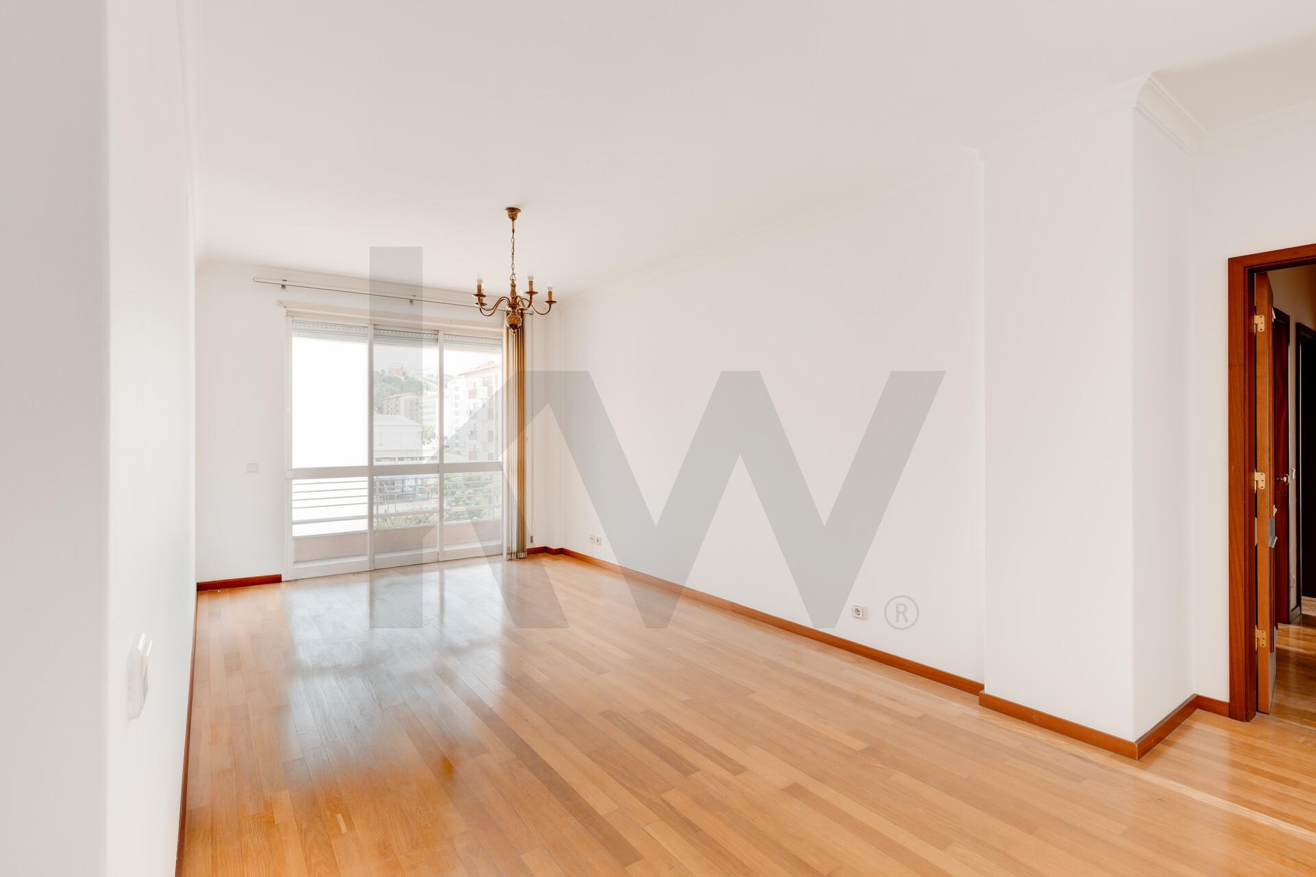 Apartamento T2 à Venda em Coimbra - Coimbra - Portugal - 7