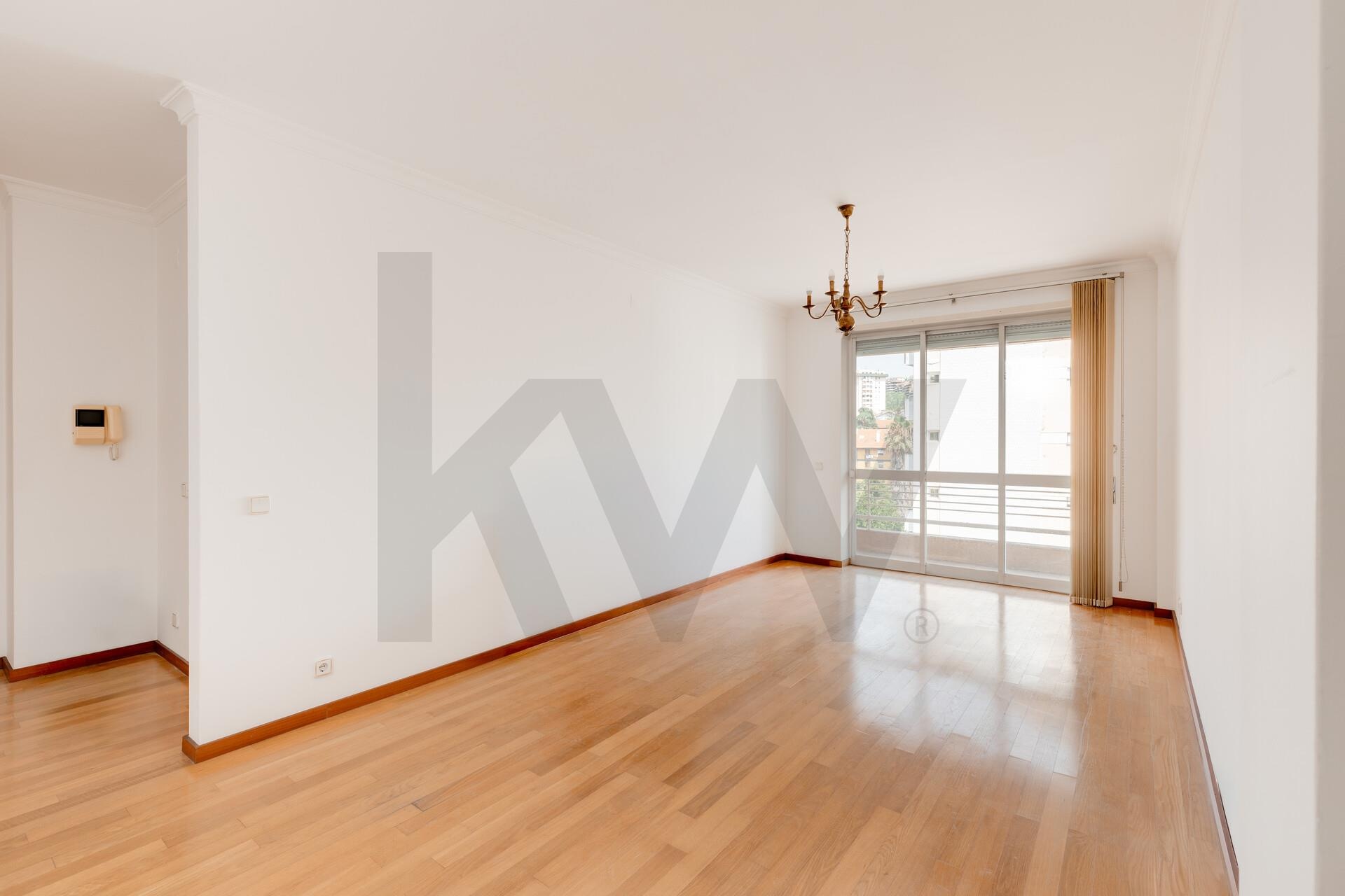 Apartamento T2 à Venda em Coimbra - Coimbra - Portugal - 8