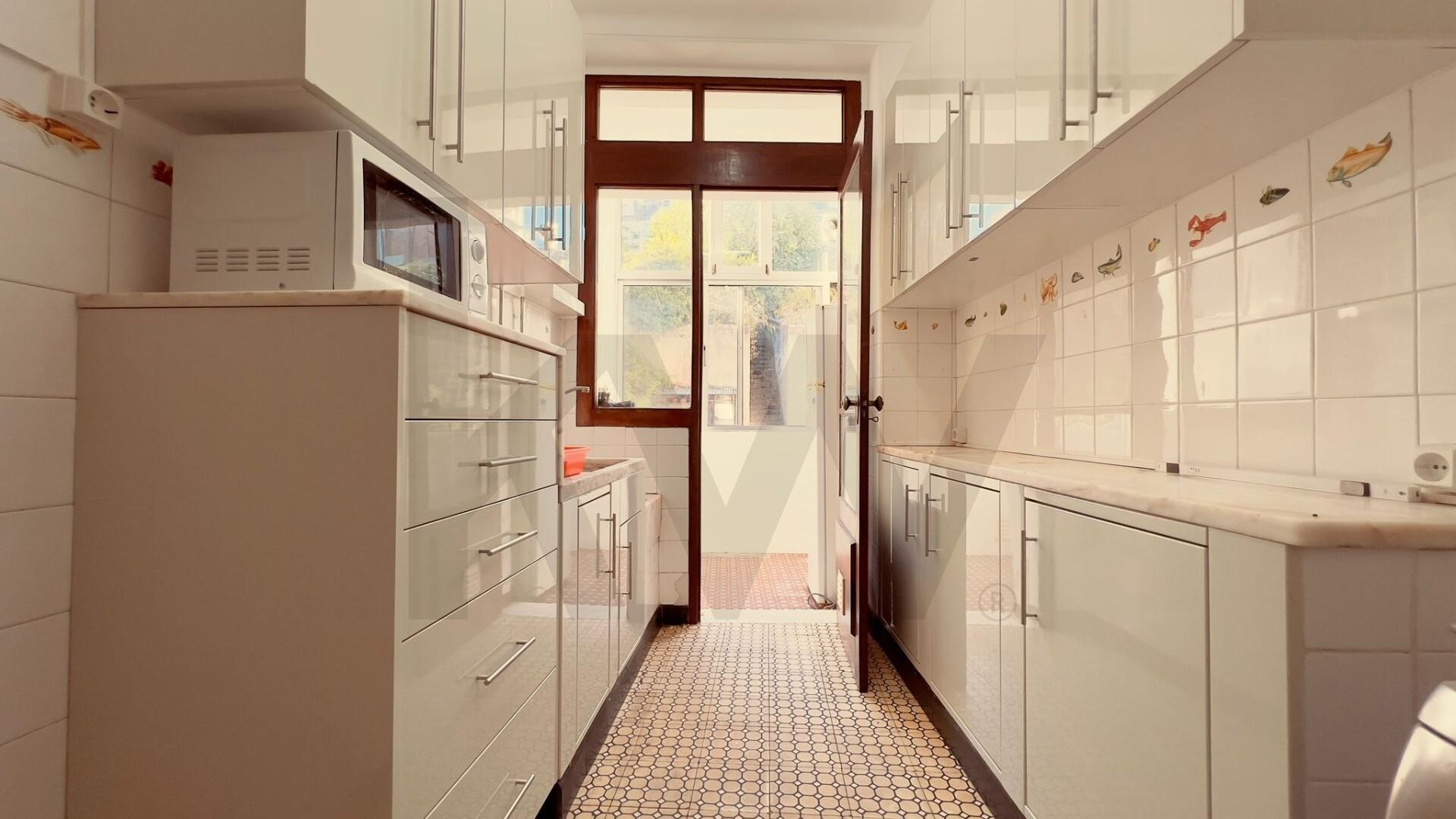 Apartamento T2 à Venda em Coimbra - Coimbra - Portugal - 1