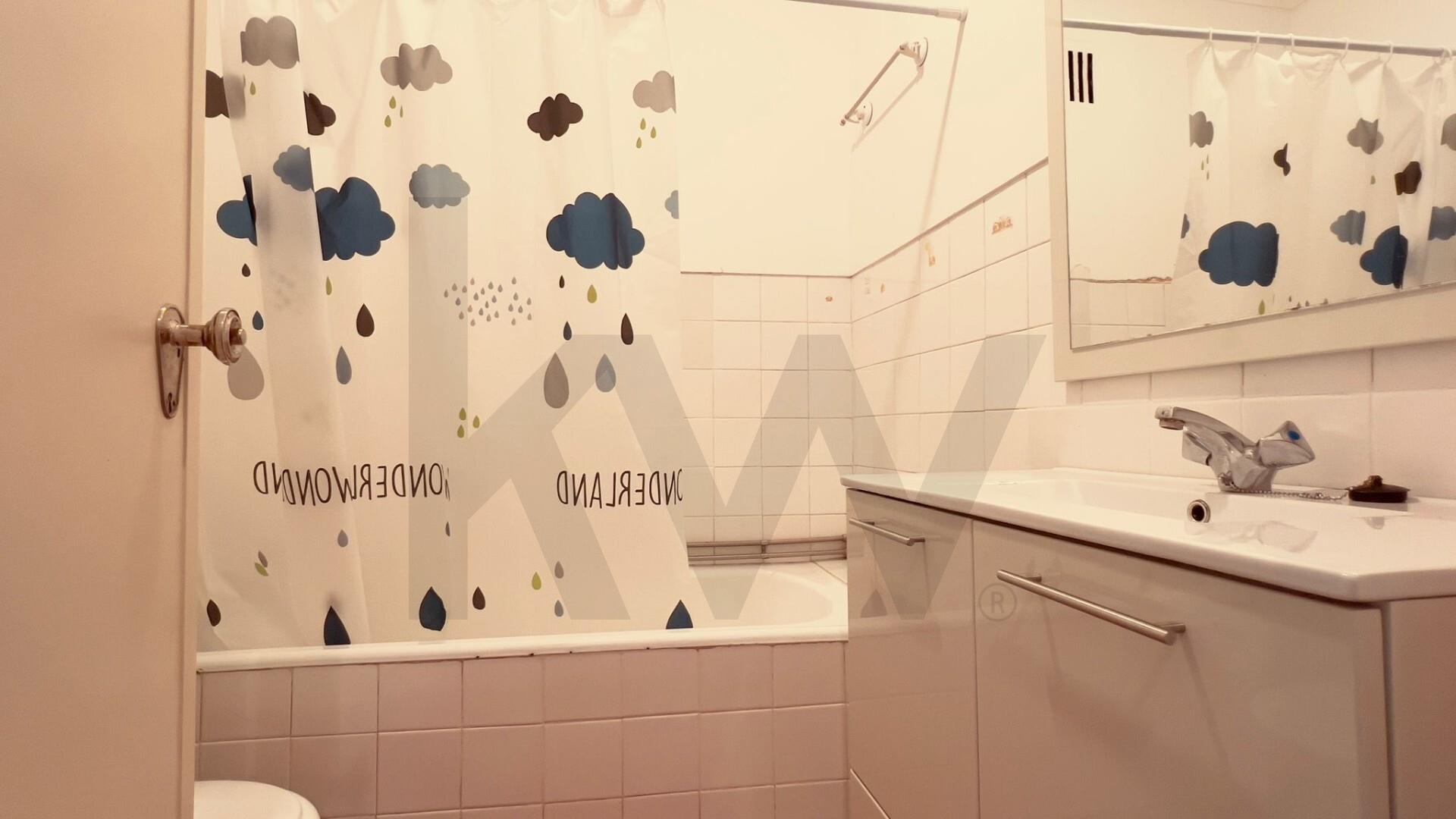 Apartamento T2 à Venda em Coimbra - Coimbra - Portugal - 7