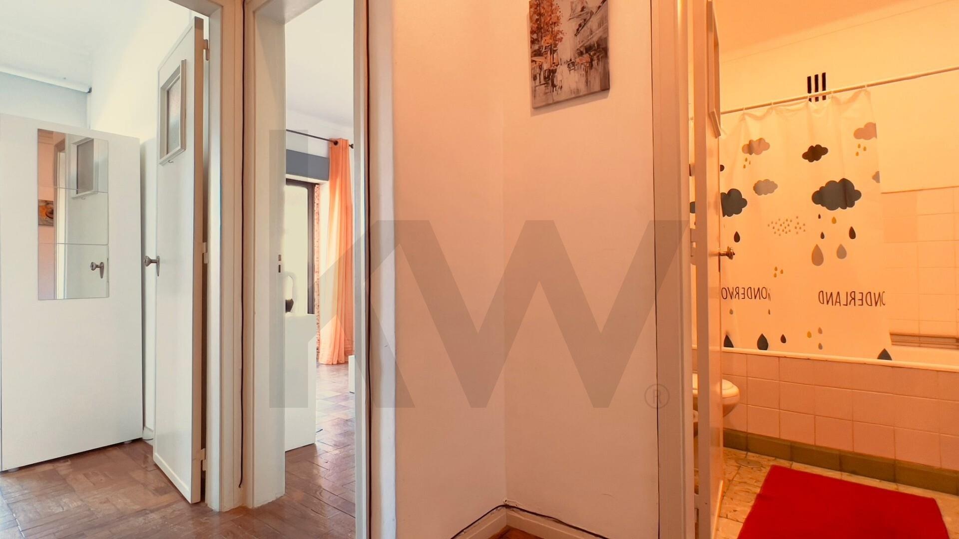 Apartamento T2 à Venda em Coimbra - Coimbra - Portugal - 8