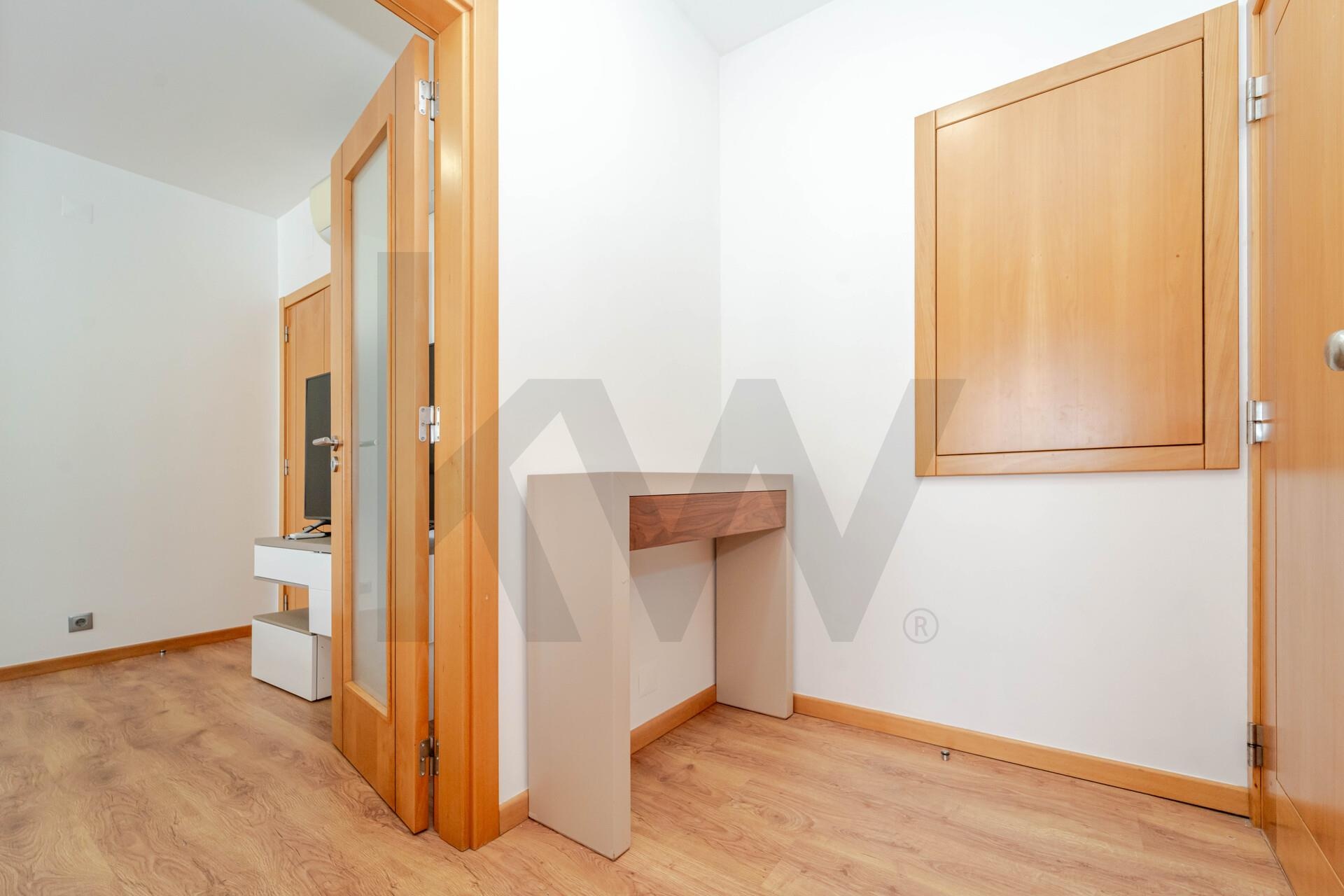Apartamento T2 à Venda em Coimbra - Portugal - 6