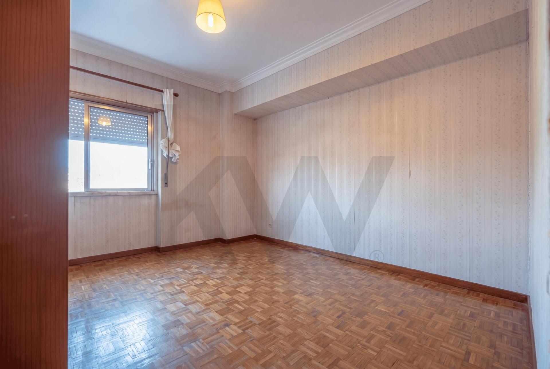 Apartamento T2 à Venda em Coimbra - Portugal - 3