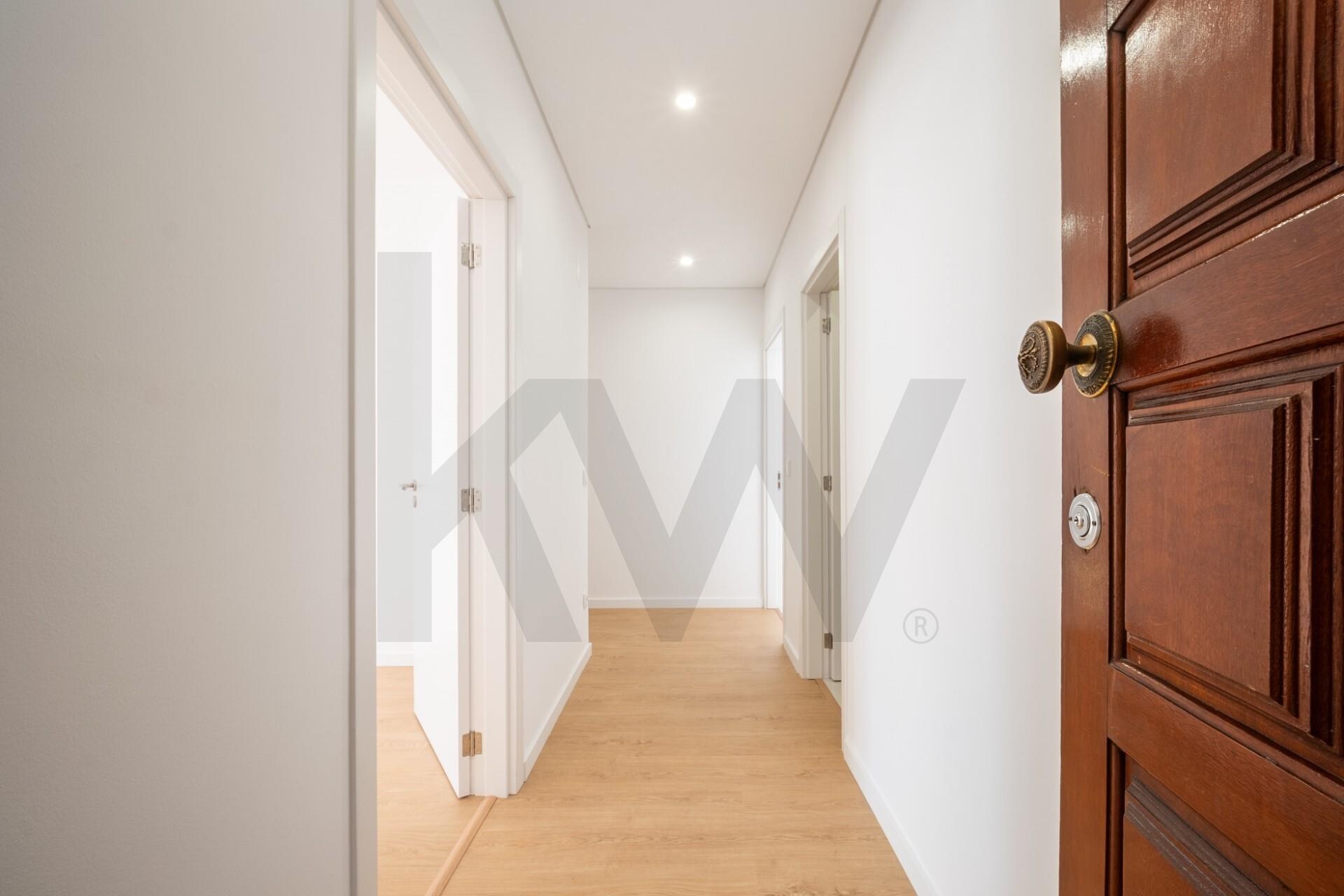 Apartamento T2 à Venda em Coimbra - Portugal - 4