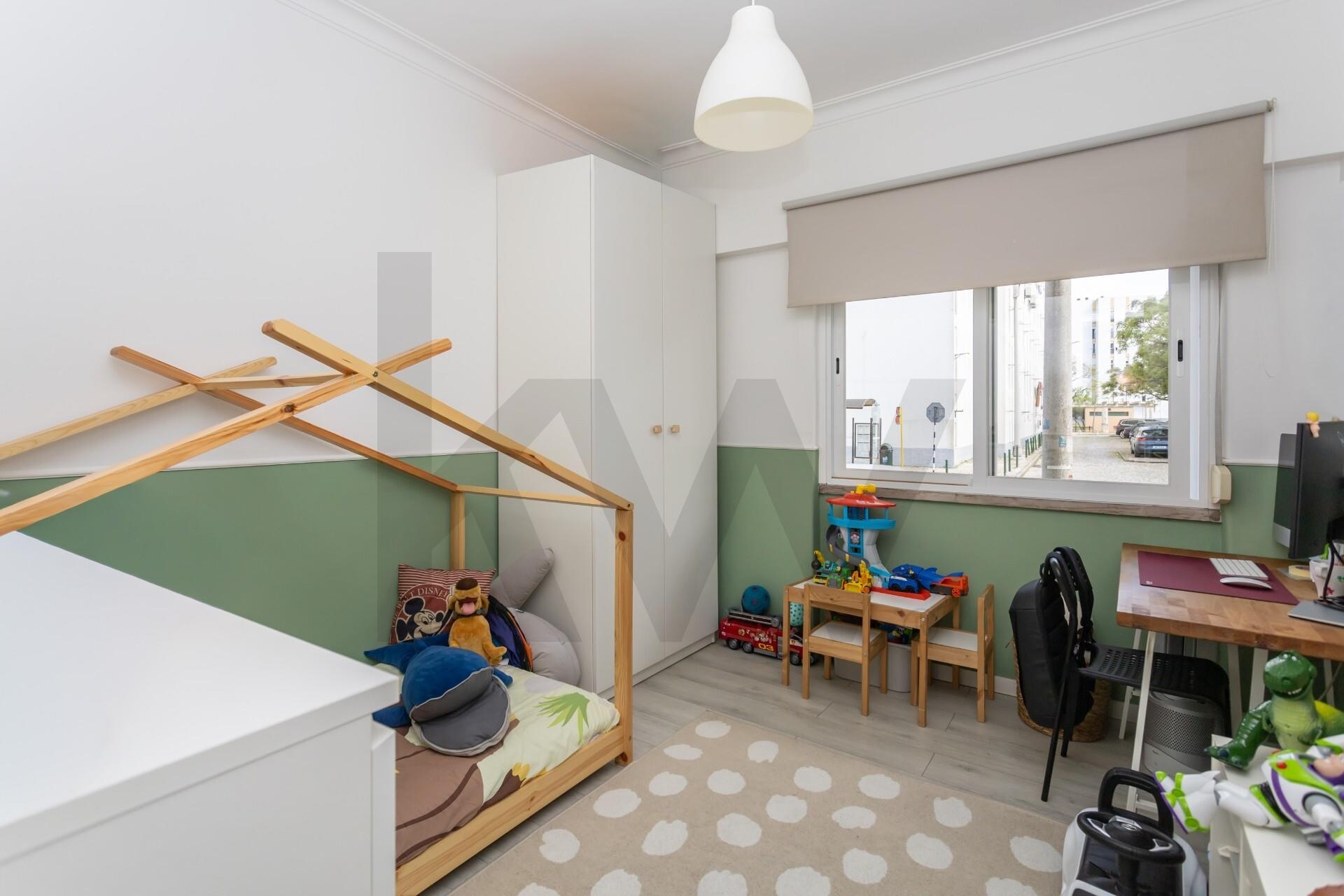 Appartement 2 chambres à Vendre à Corroios - Setúbal - Portugal - 4