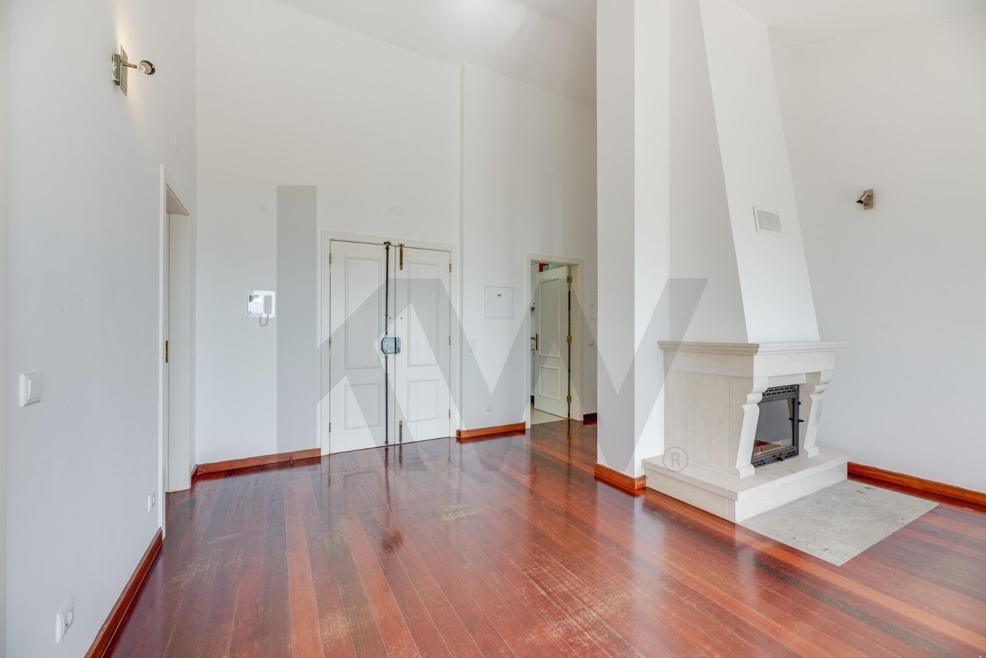 Apartamento T2 à Venda em Estoril - Lisboa - Portugal - 6