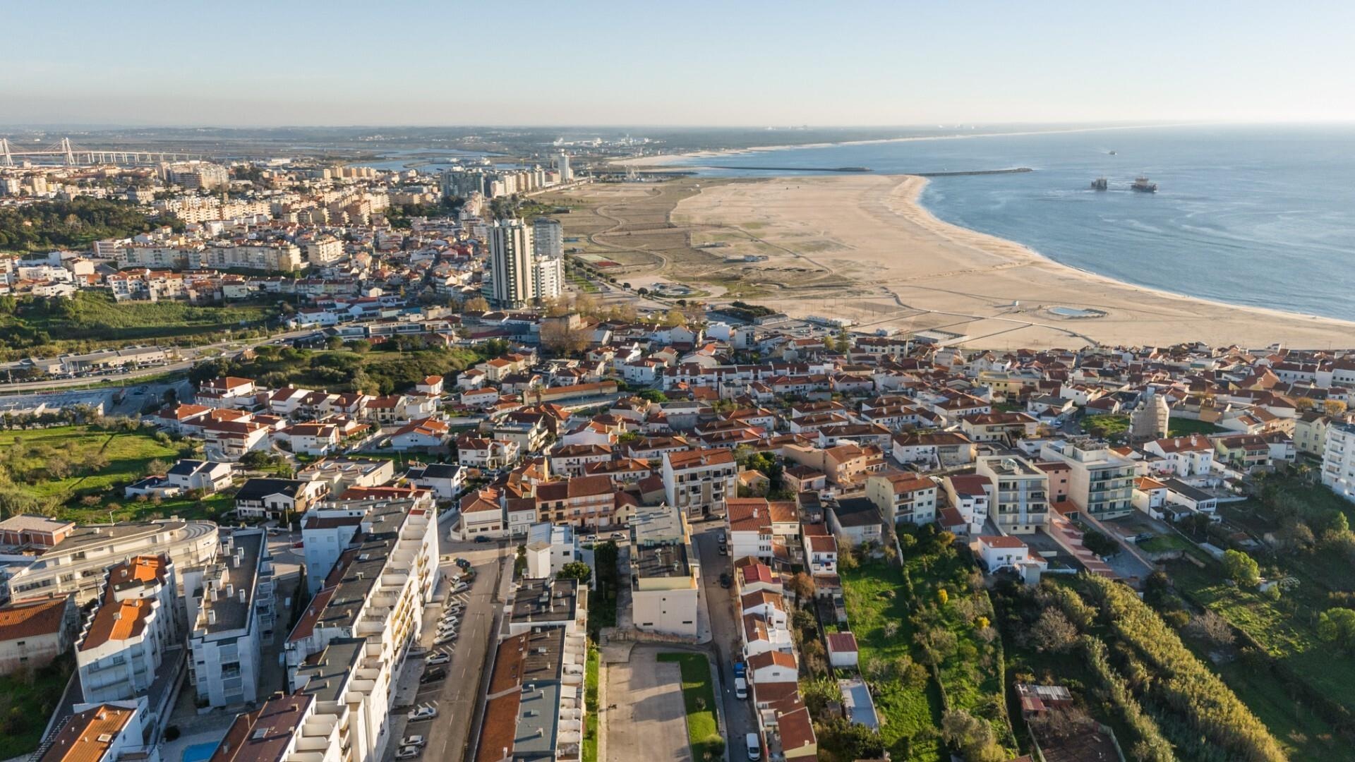 Apartamento T2 à Venda em Figueira da Foz - Portugal - 3