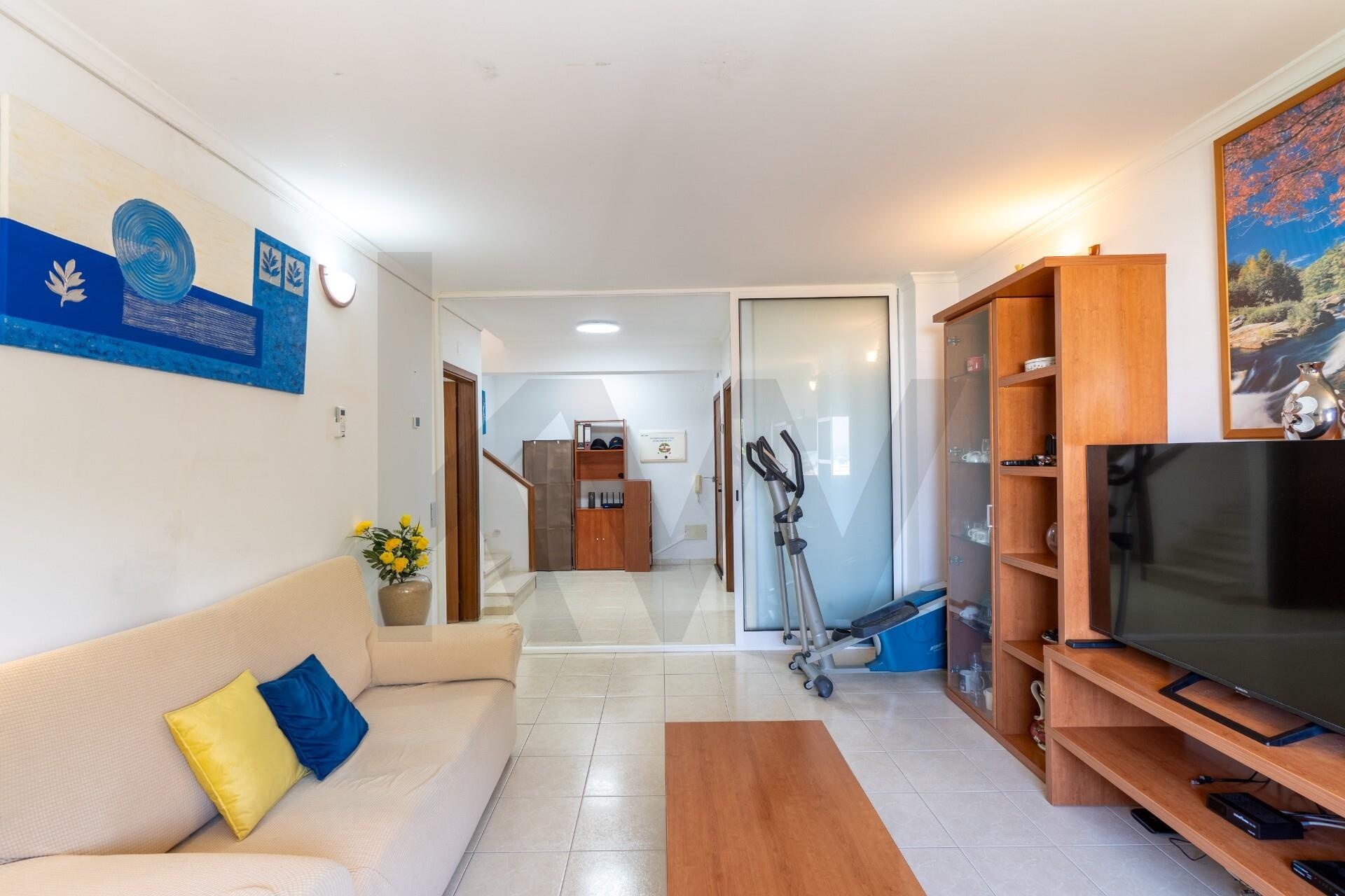 Apartamento T2 à Venda em Loulé - Algarve - Portugal - 2