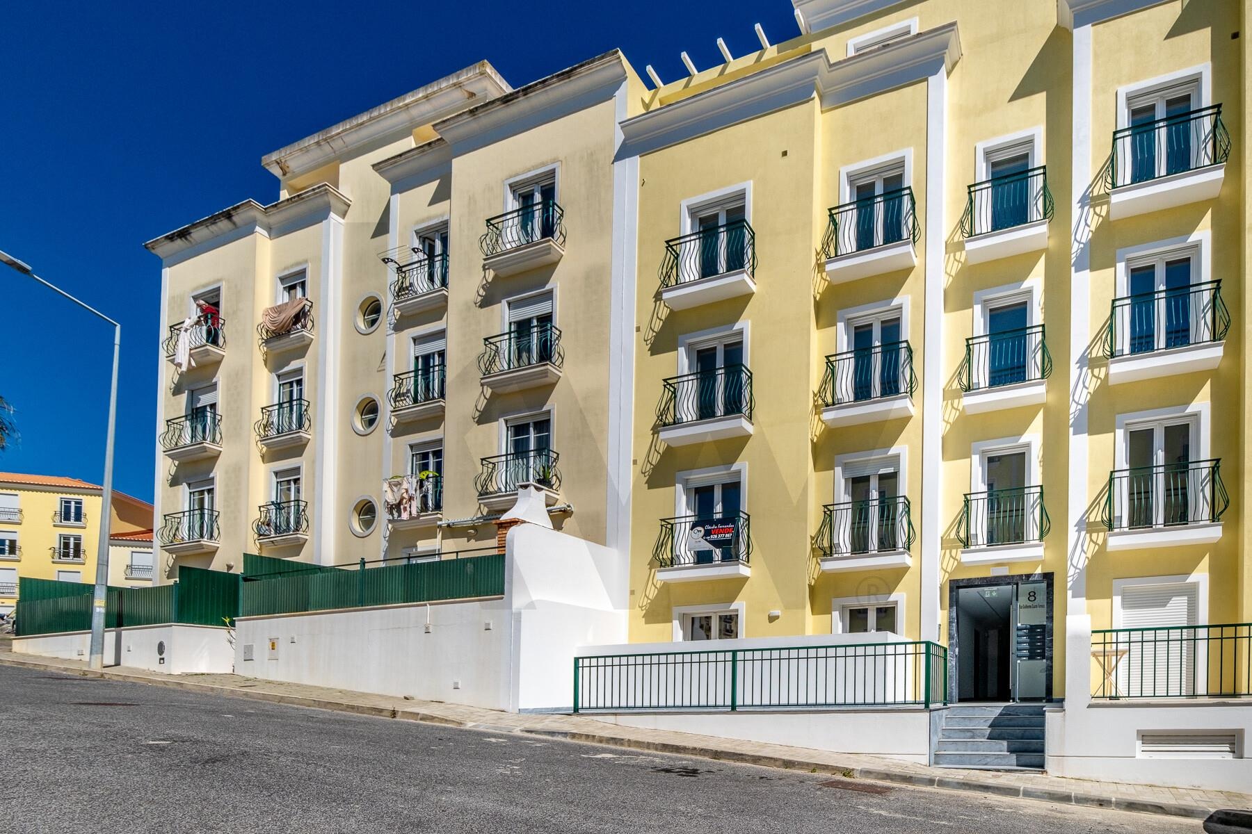 Apartamento T2 en Venta en Mafra - Lisboa - Portugal - 1