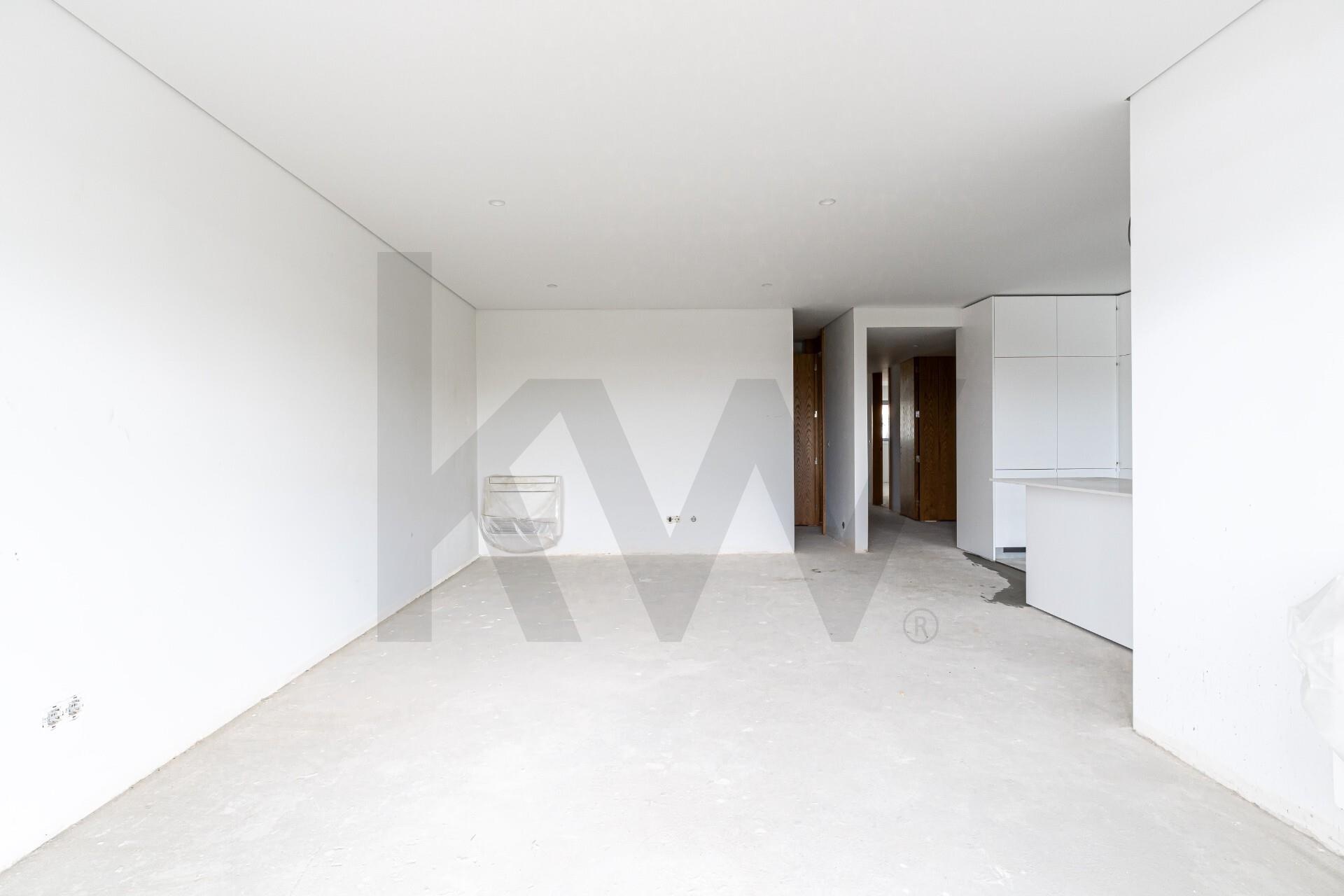Apartamento T2 à Venda em Maia - Portugal - 3