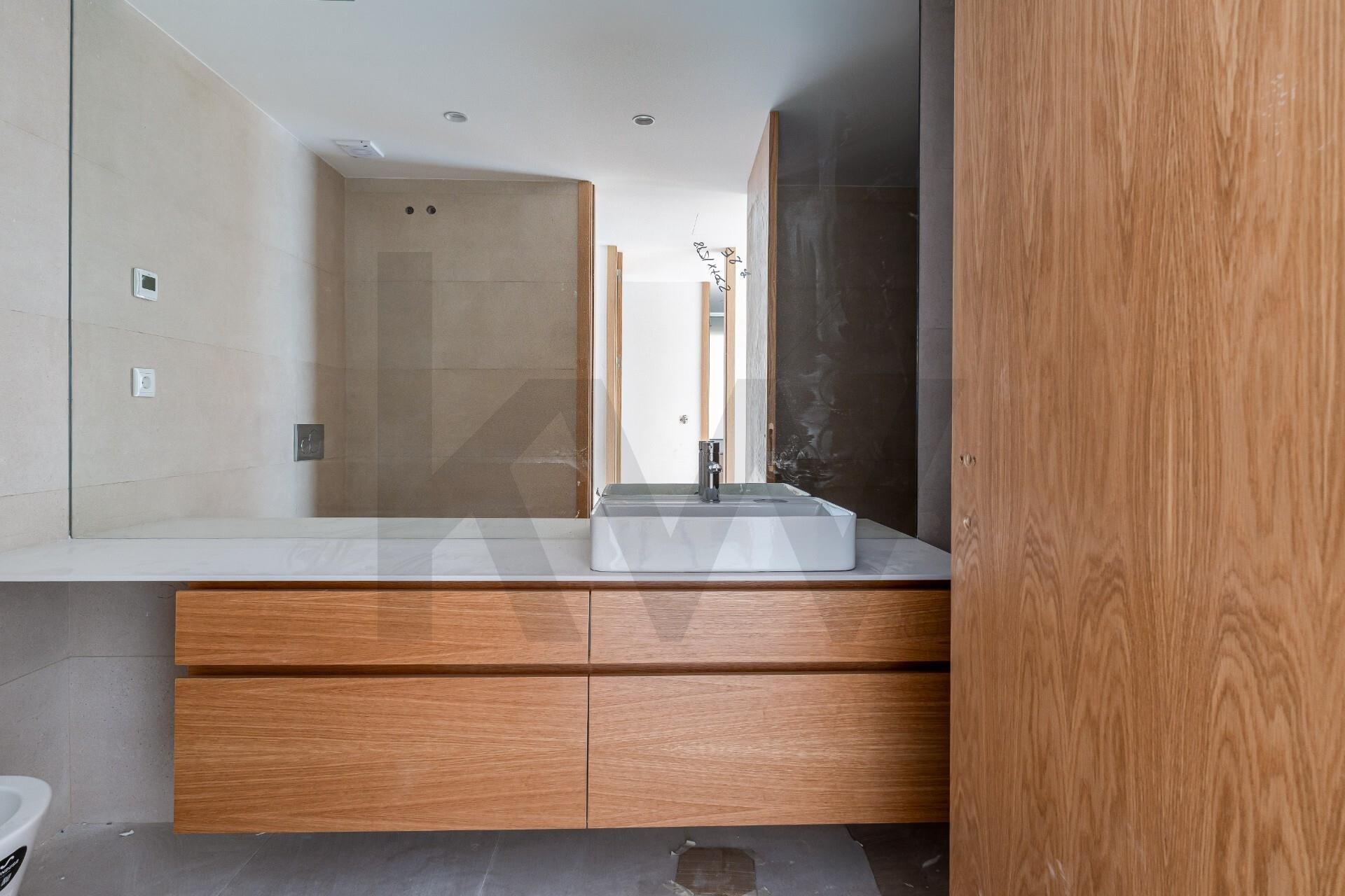 Apartamento T2 à Venda em Maia - Portugal - 7