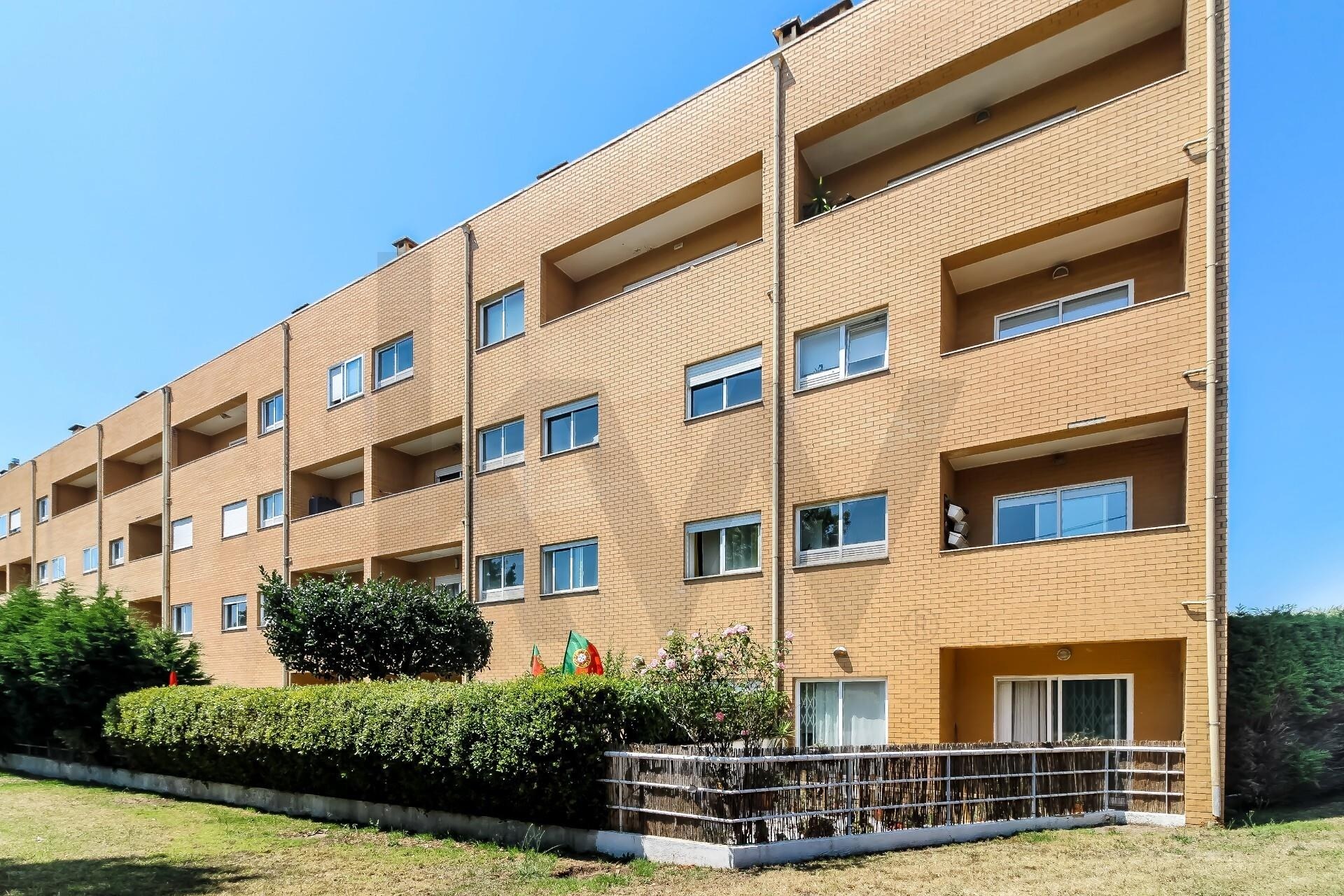 Apartamento T2 à Venda em Matosinhos - Porto - Portugal - 2