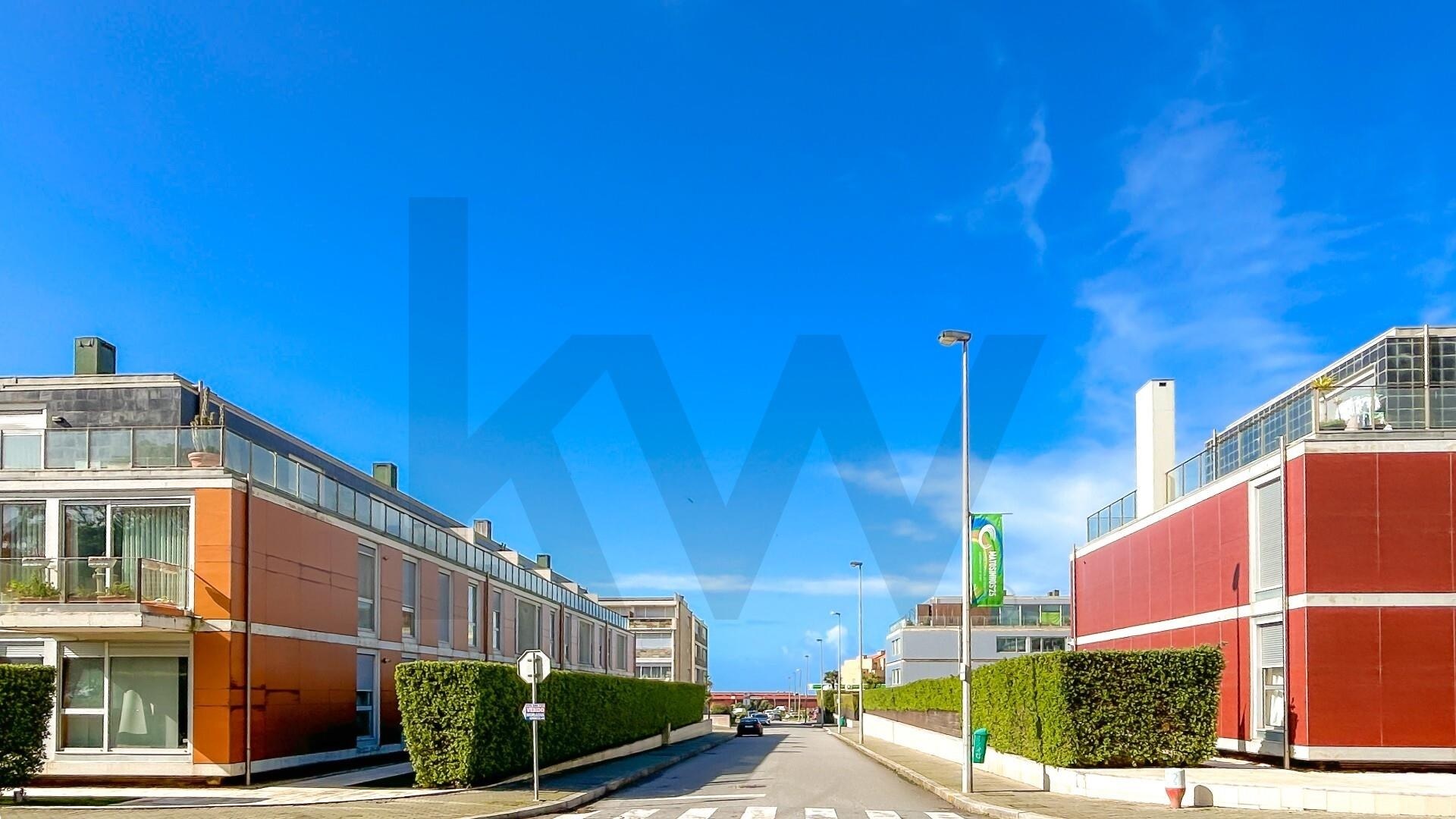 Apartamento T2 à Venda em Matosinhos - Porto - Portugal - 2