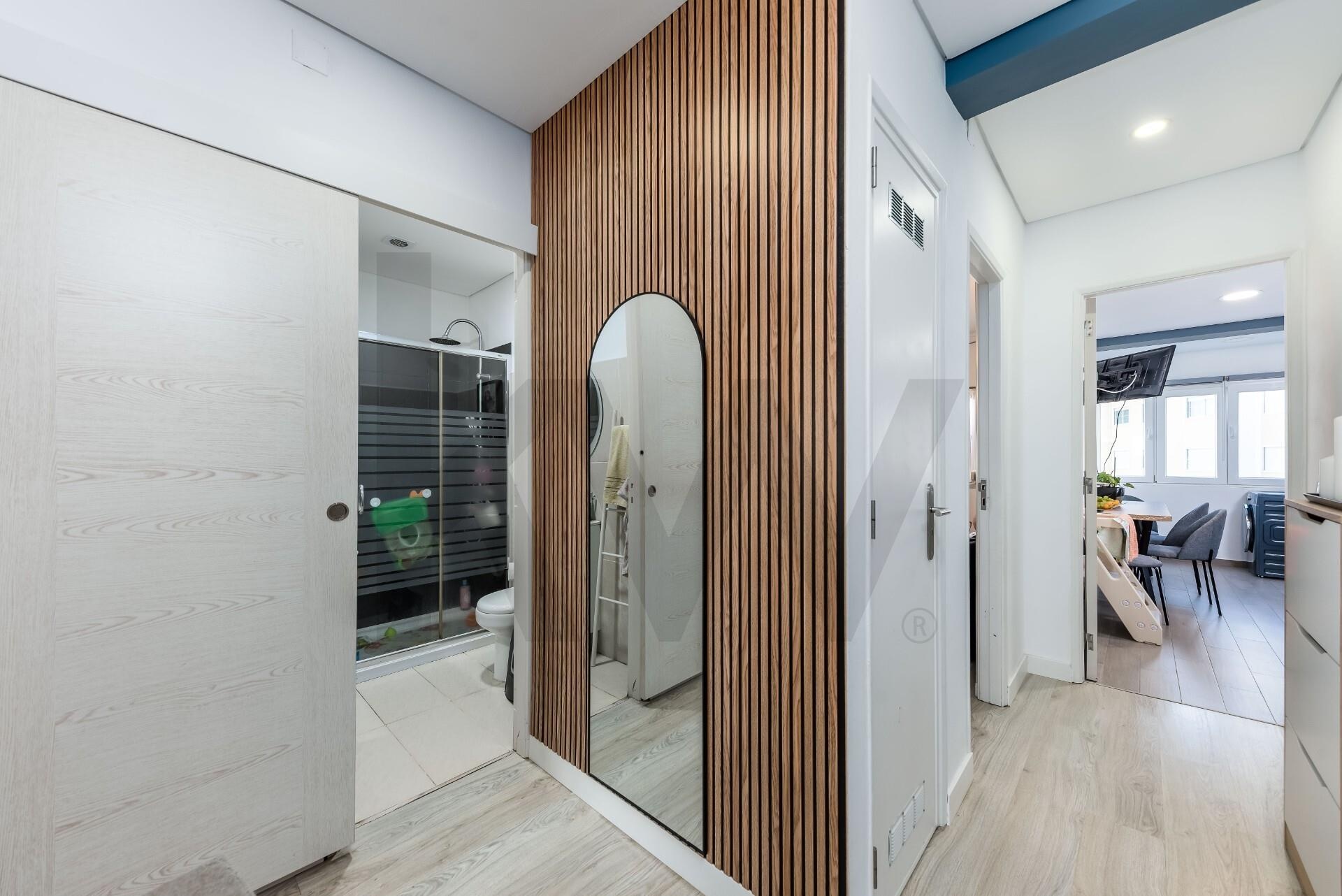Apartamento T2 à Venda em Mem Martins - Lisboa - Portugal - 4