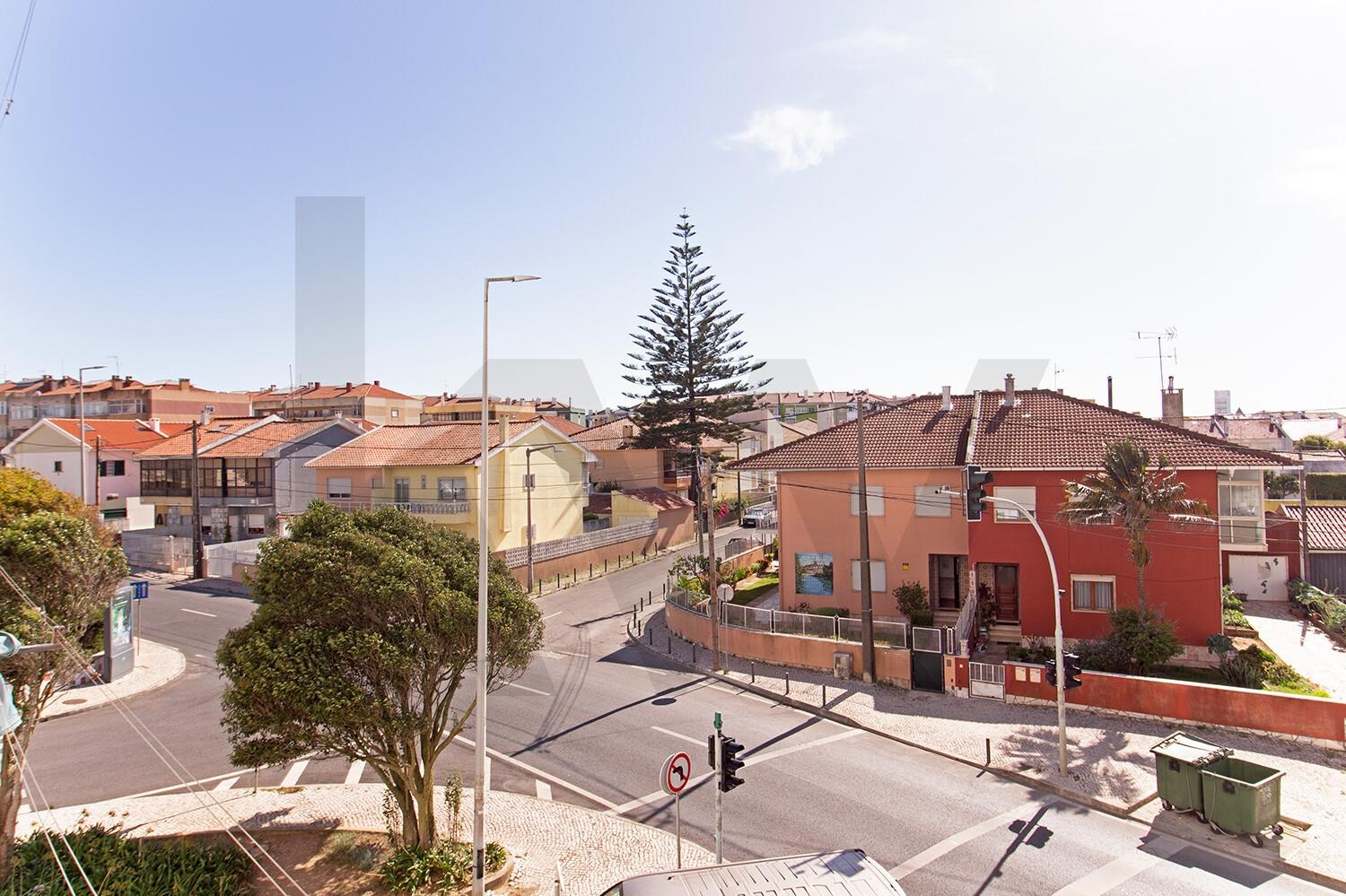 Apartamento de 2 Dormitorios en Venta en Mem Martins - Lisboa - Portugal - 6