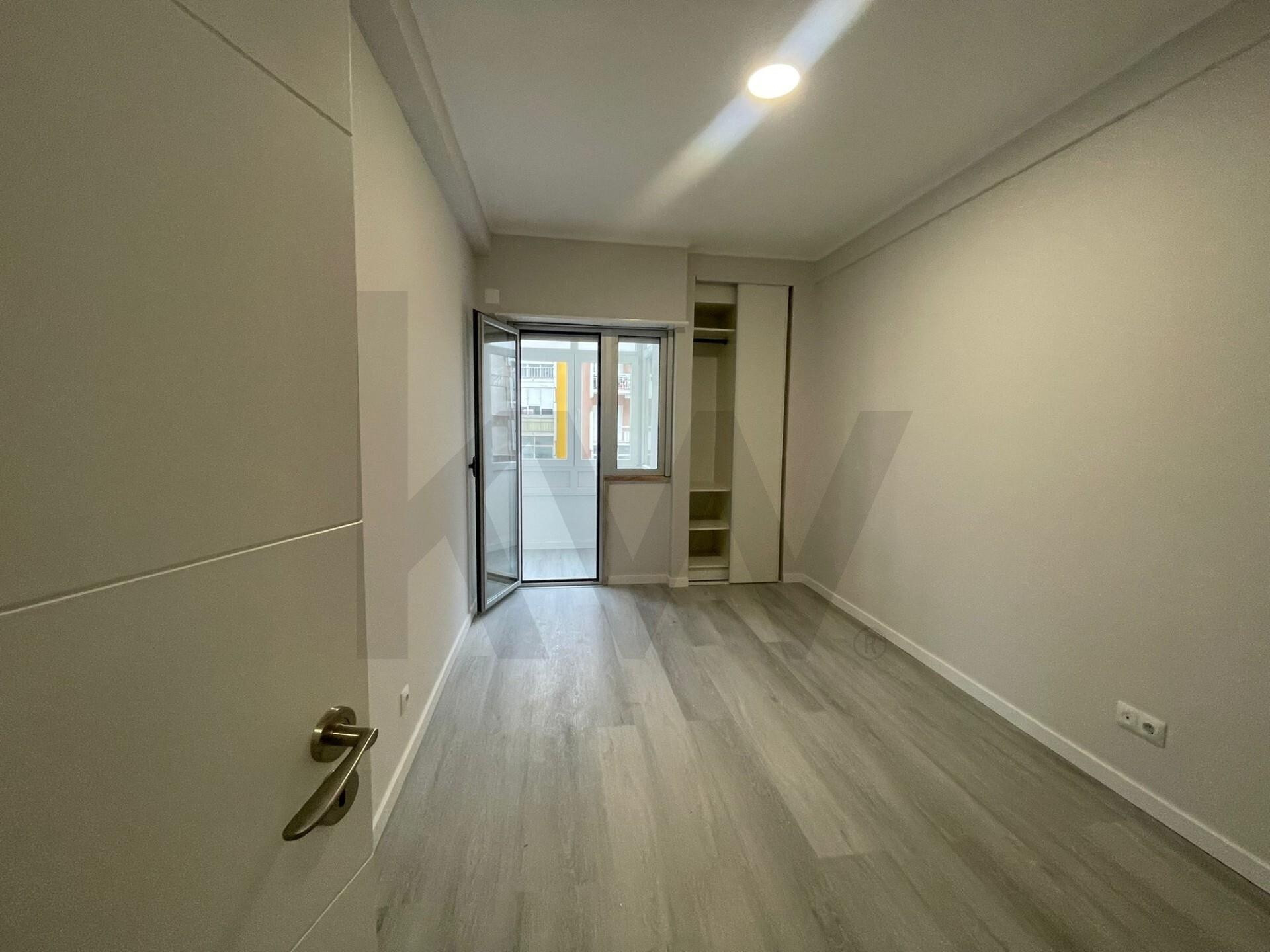 Appartement 2 chambres à Vendre à Oeiras - Lisbonne - Portugal - 4