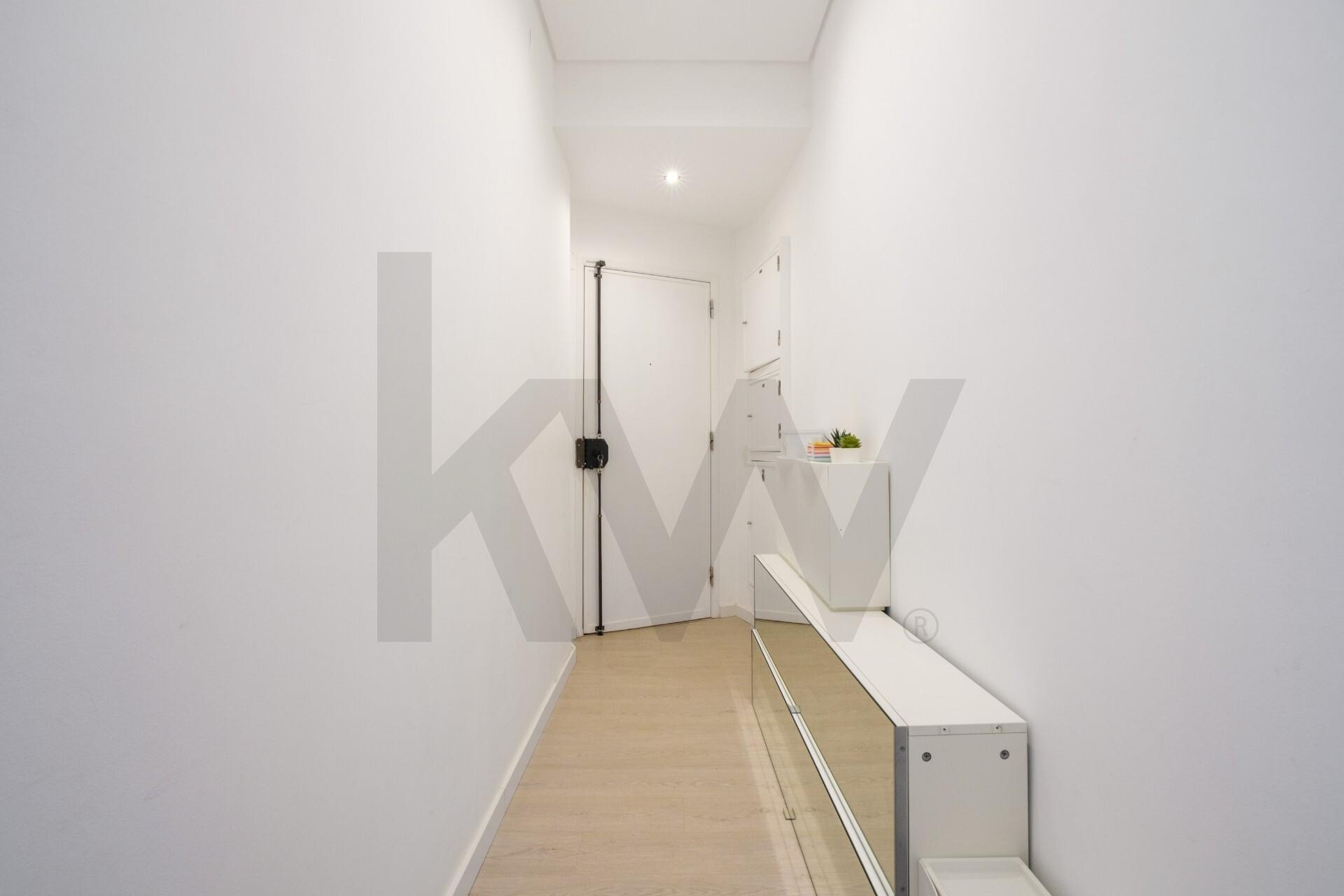 Apartamento T2 à Venda em Oeiras - Lisboa - Portugal - 5