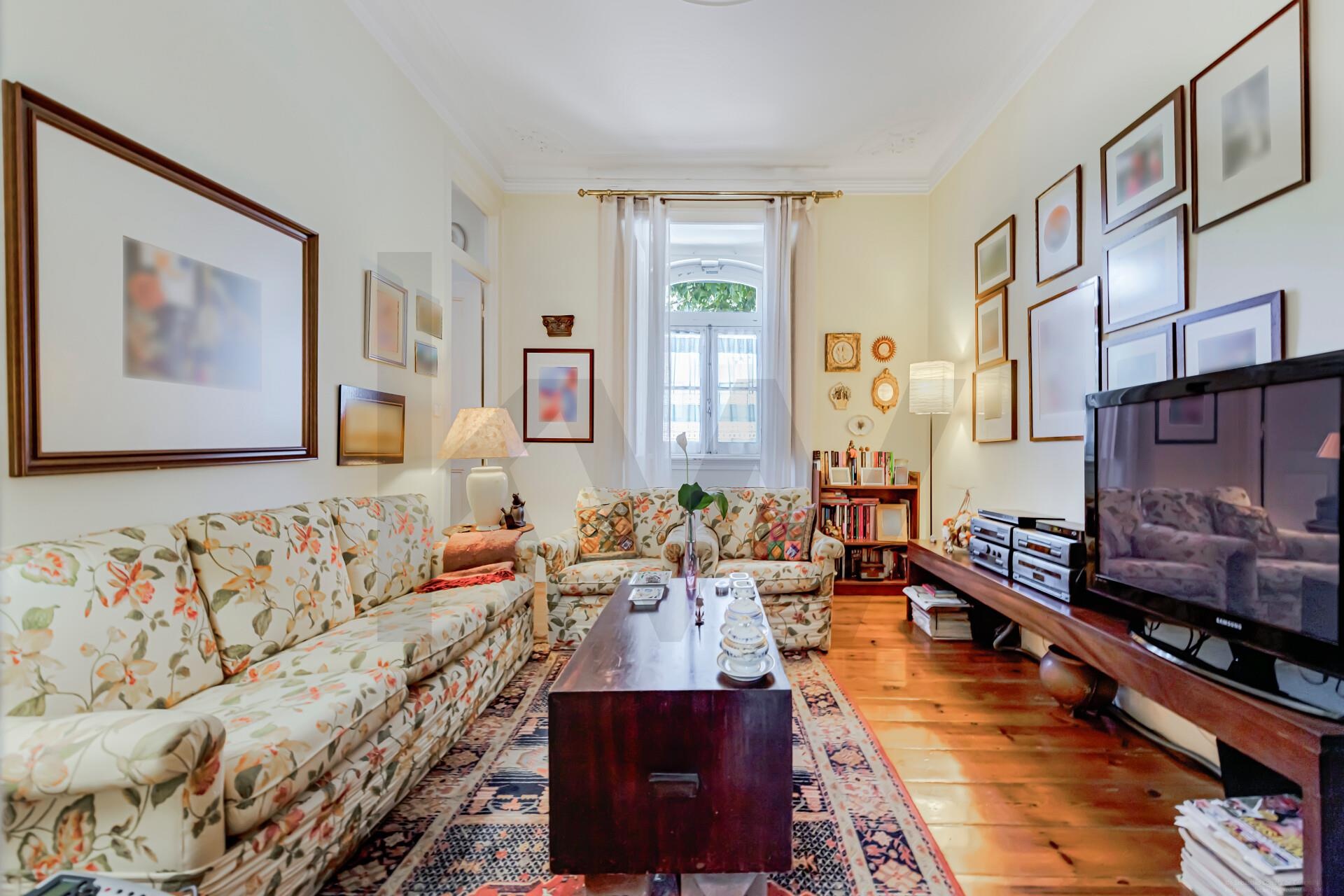Apartamento T2 à Venda em Oeiras - Lisboa - Portugal - 4