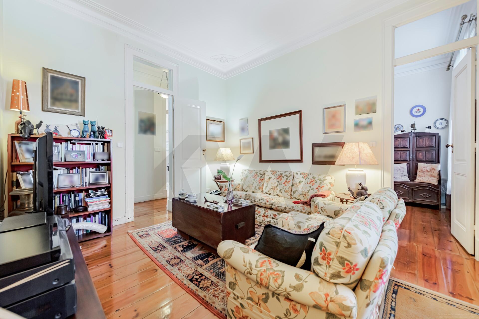 Apartamento T2 à Venda em Oeiras - Lisboa - Portugal - 5