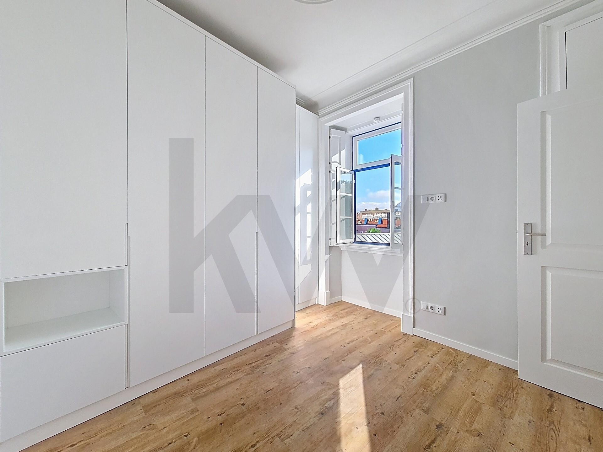 Apartamento T2 à Venda em Oeiras - Lisboa - Portugal - 8