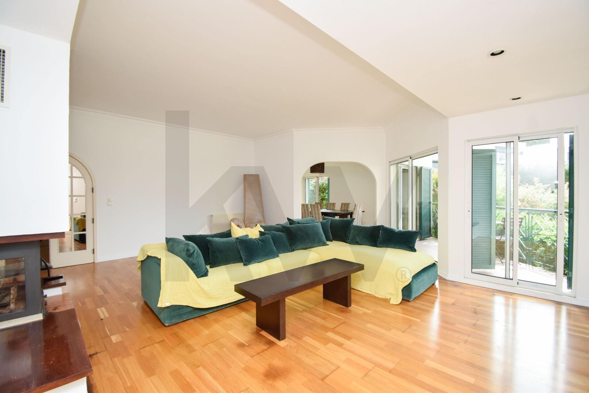 Apartamento T2 à Venda em Paço De Arcos - Lisboa - Portugal - 3