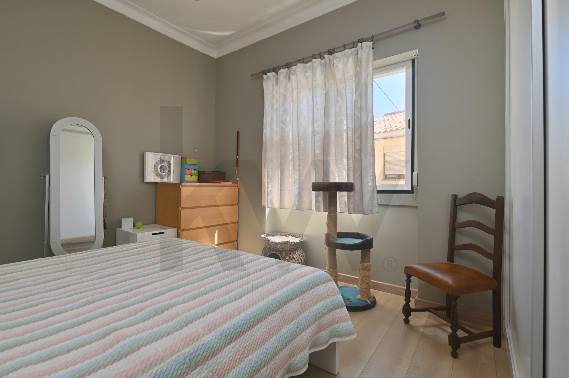 Apartamento T2 à Venda em Parede - Lisboa - Portugal - 8