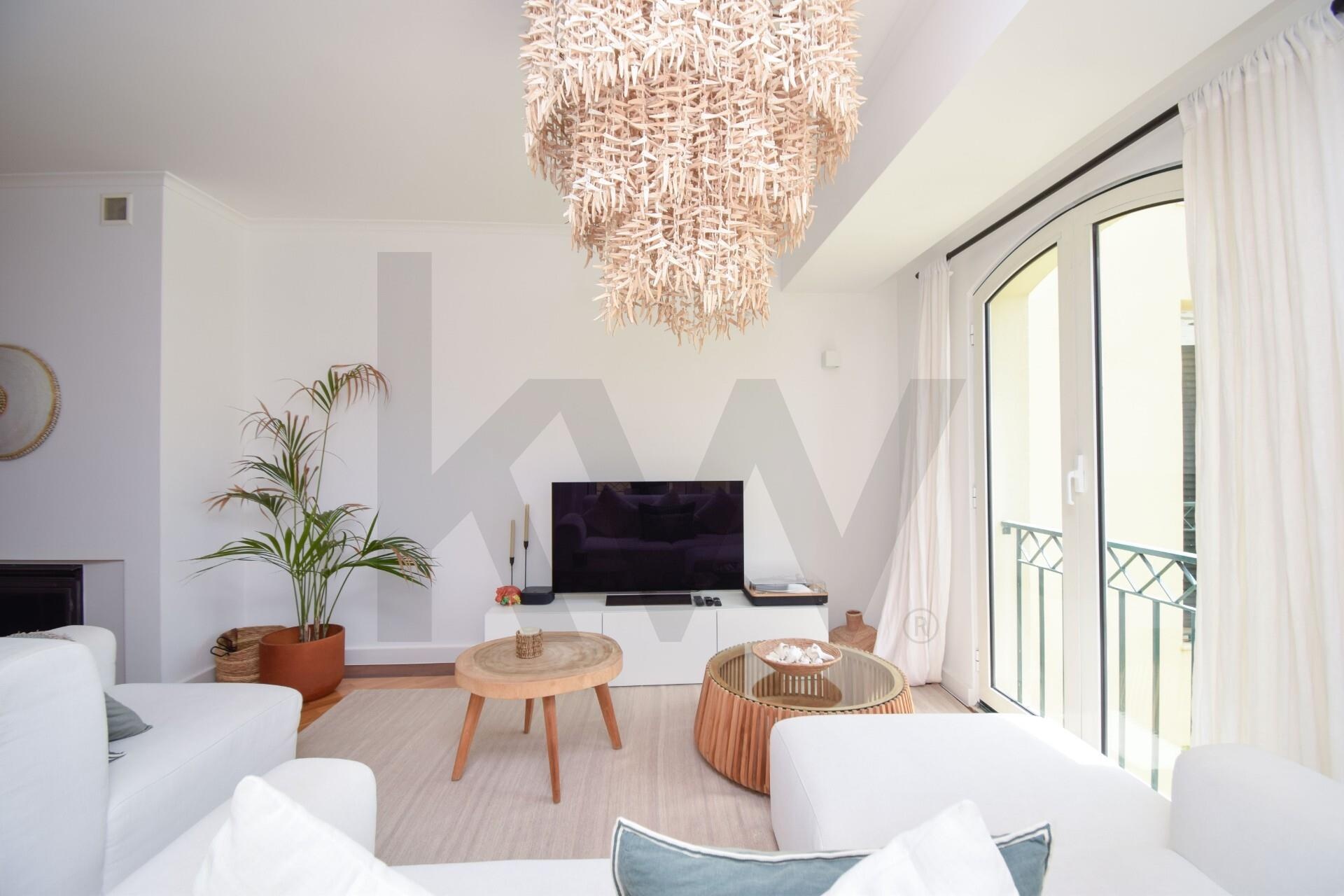 Apartamento T2 à Venda em Parede - Lisboa - Portugal - 4