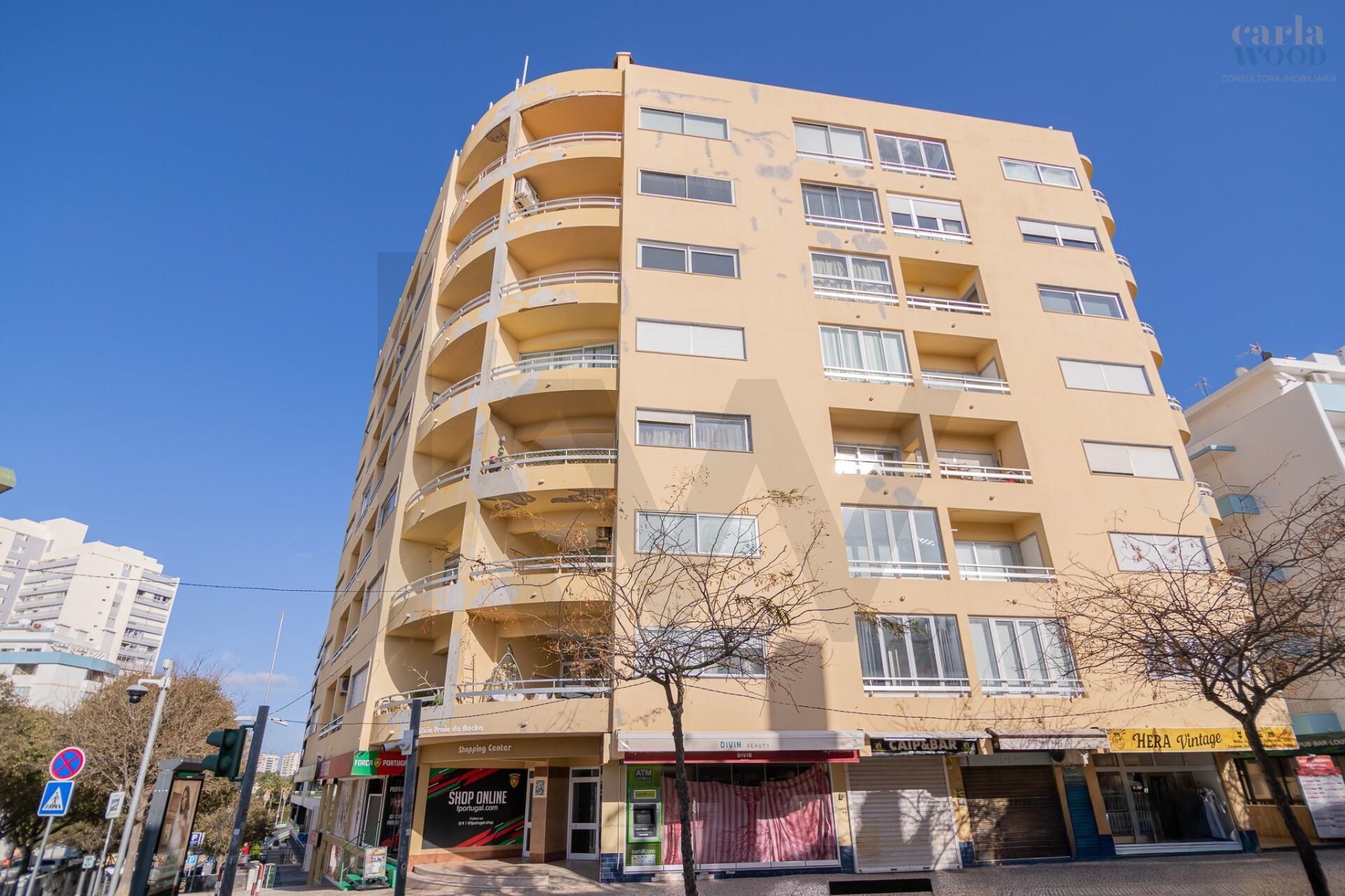 Apartamento T2 à Venda em Portimão - Algarve - Portugal - 2