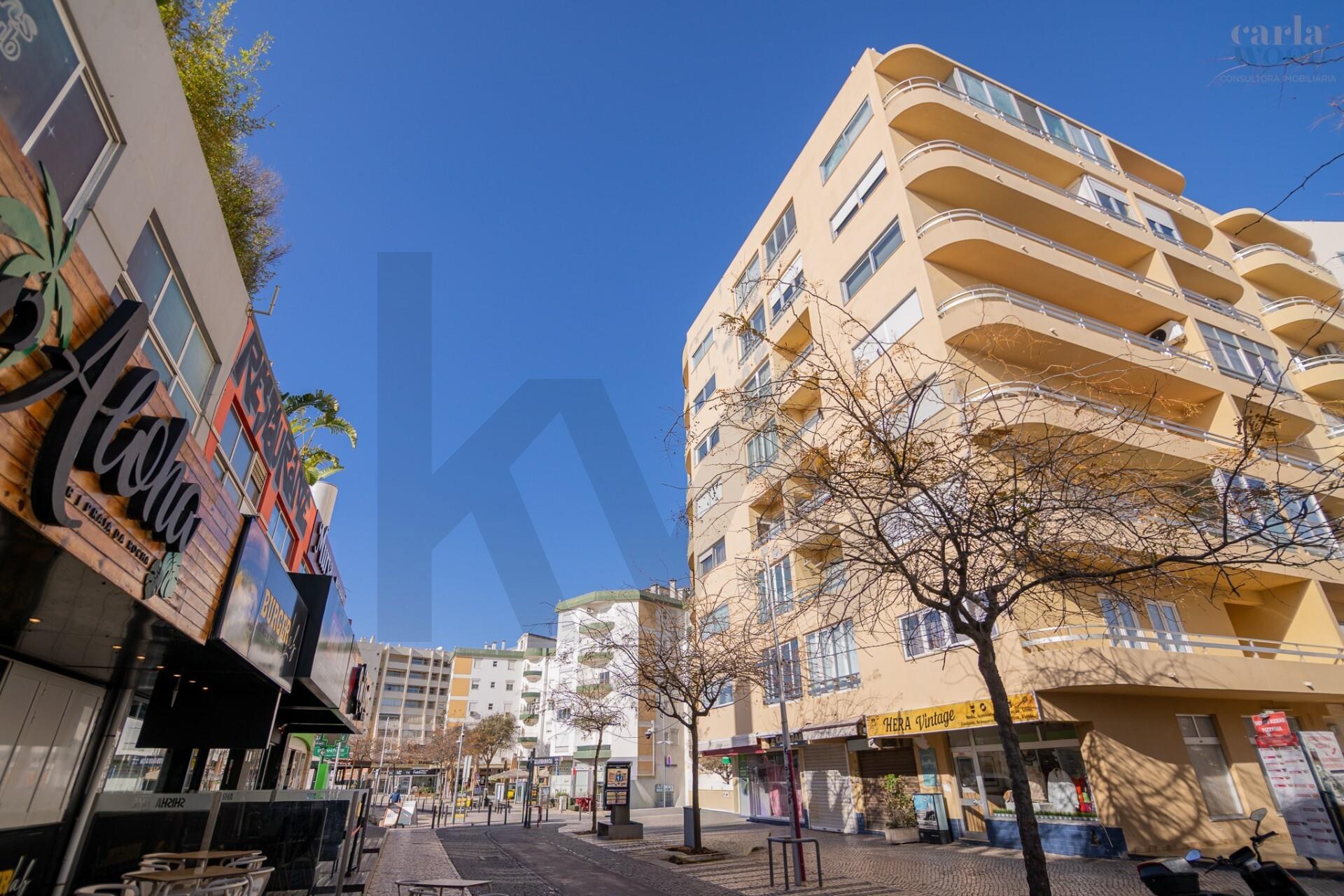 Apartamento T2 à Venda em Portimão - Algarve - Portugal - 3