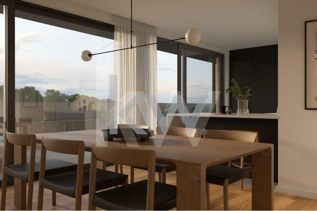 Apartamento T2 na Planta à Venda em Porto - Portugal - 2