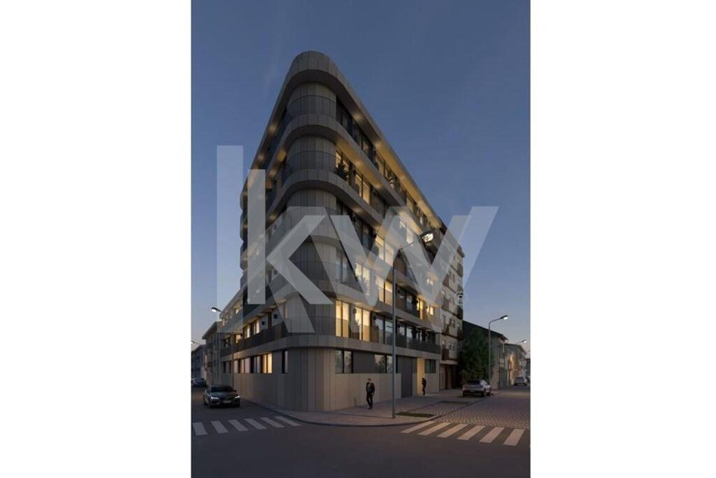 Apartamento T2 na Planta à Venda em Porto - Portugal - 6