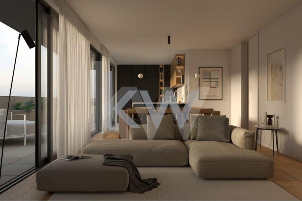 Apartamento T2 na Planta à Venda em Porto - Portugal - 1