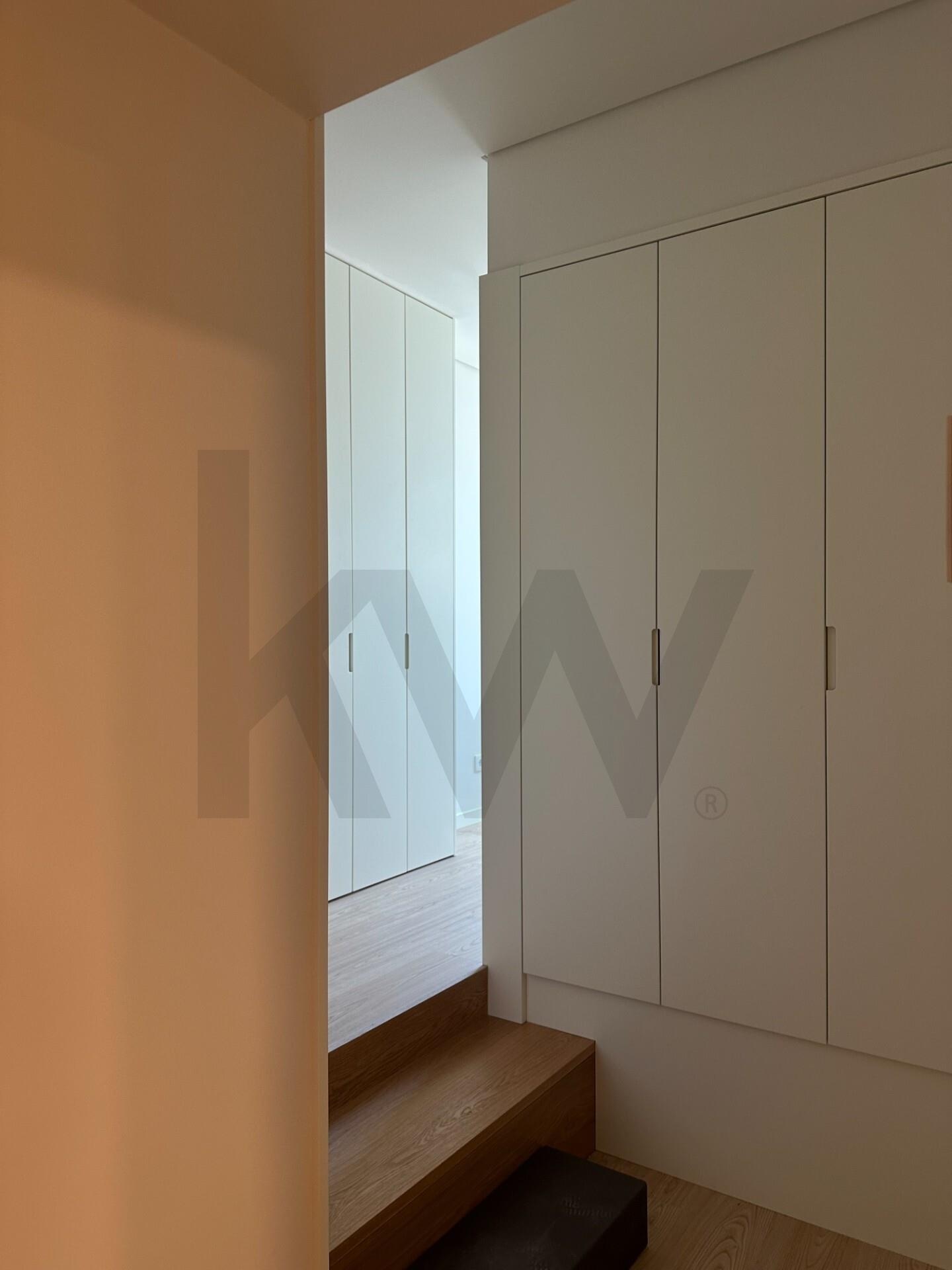 Apartamento T2 à Venda em Porto - Portugal - 4