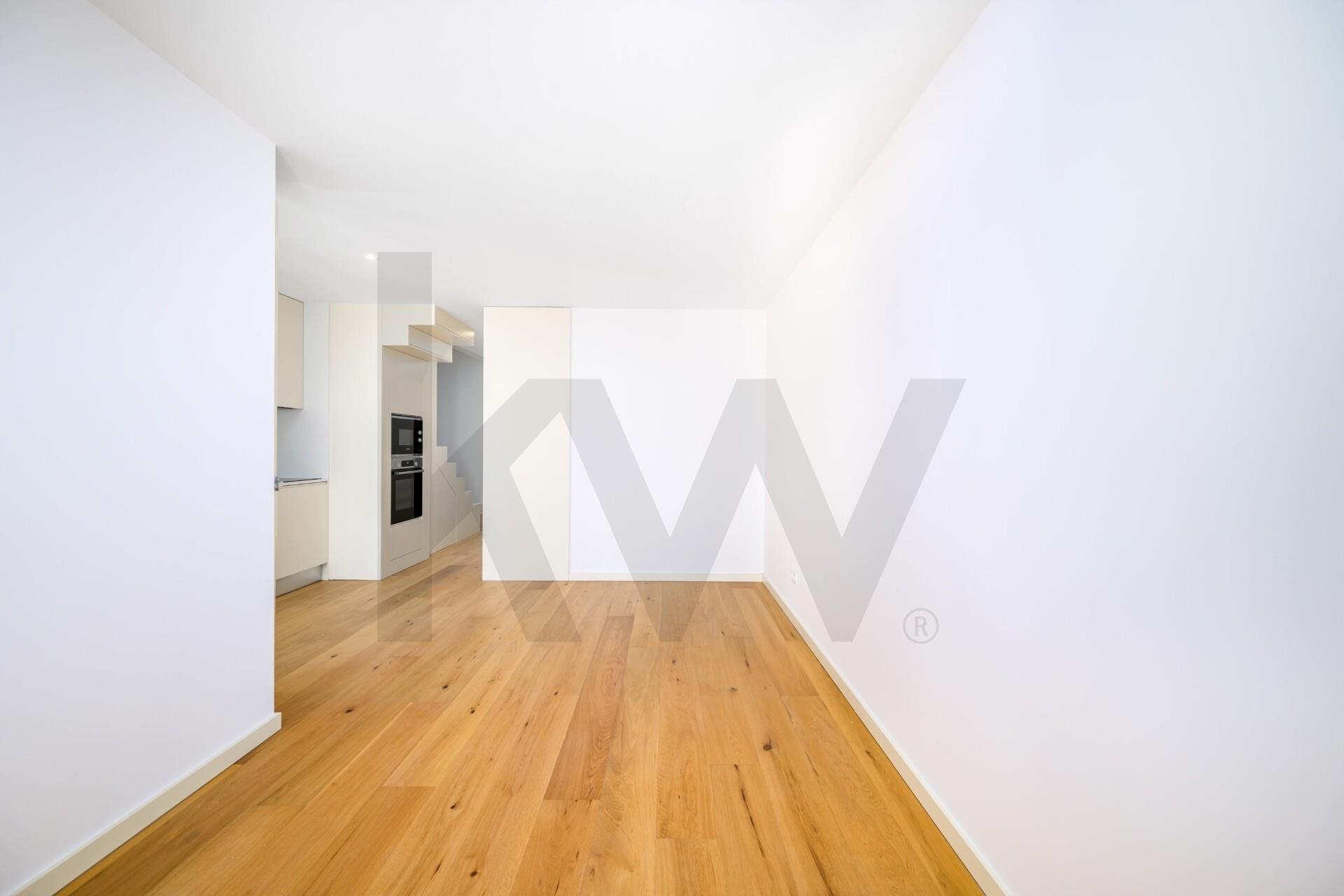 Apartamento T2 à Venda em Porto - Portugal - 5