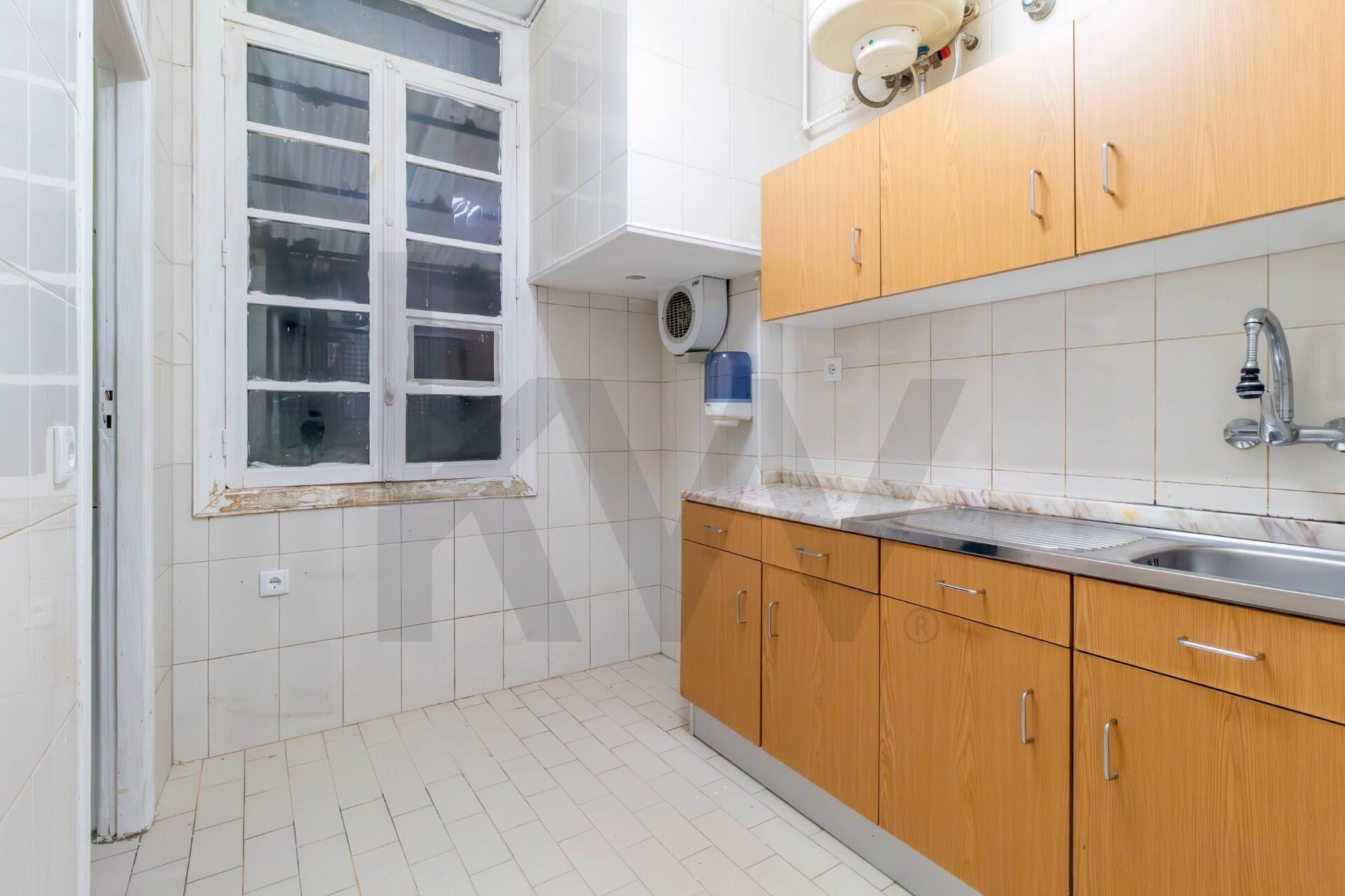 Apartamento T2 à Venda em Porto - Portugal - 7