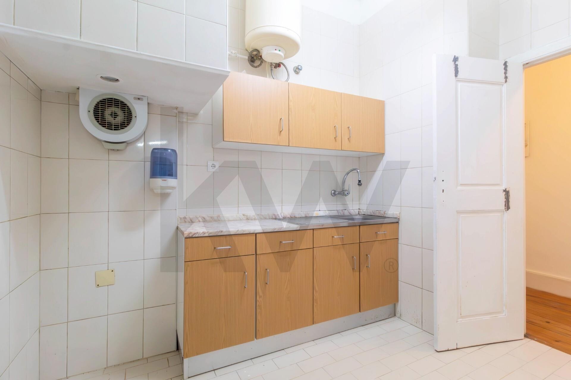 Apartamento T2 à Venda em Porto - Portugal - 8