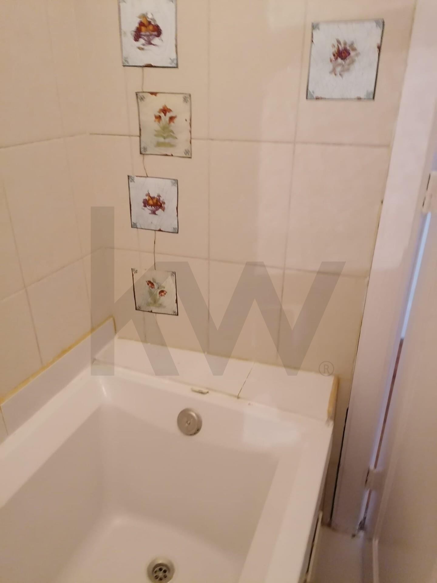Apartamento T2 à Venda em Porto - Portugal - 7