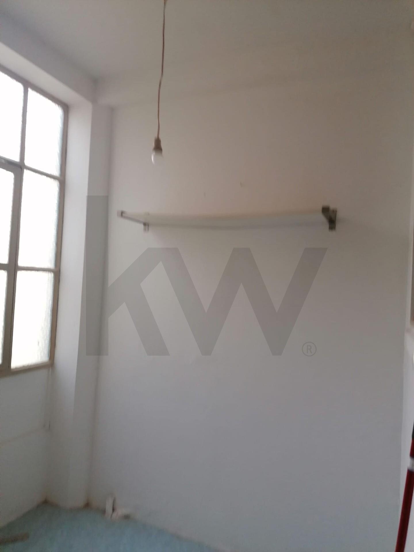 Apartamento T2 à Venda em Porto - Portugal - 8