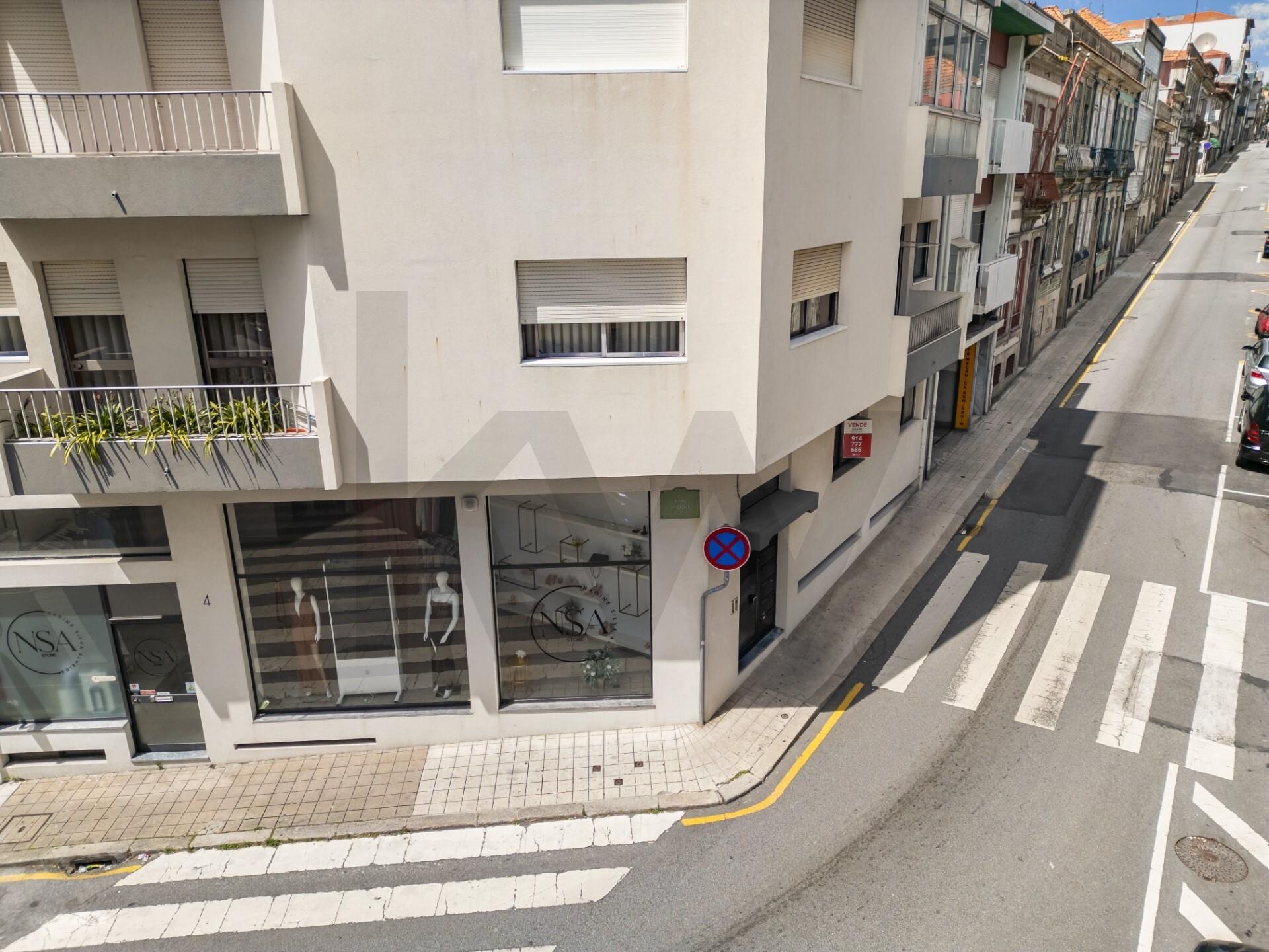 Apartamento T2 à Venda em Porto - Portugal - 3