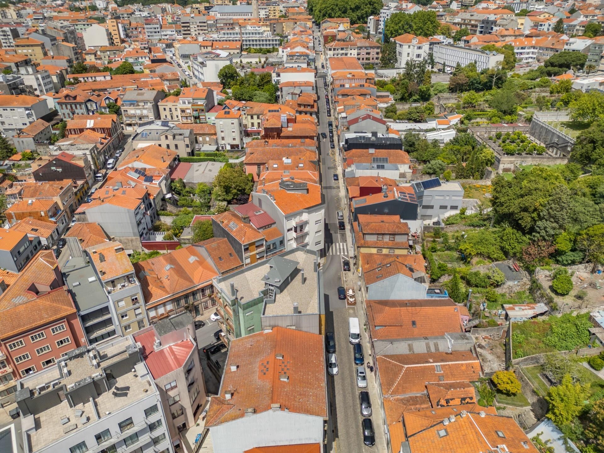 Apartamento T2 à Venda em Porto - Portugal - 6