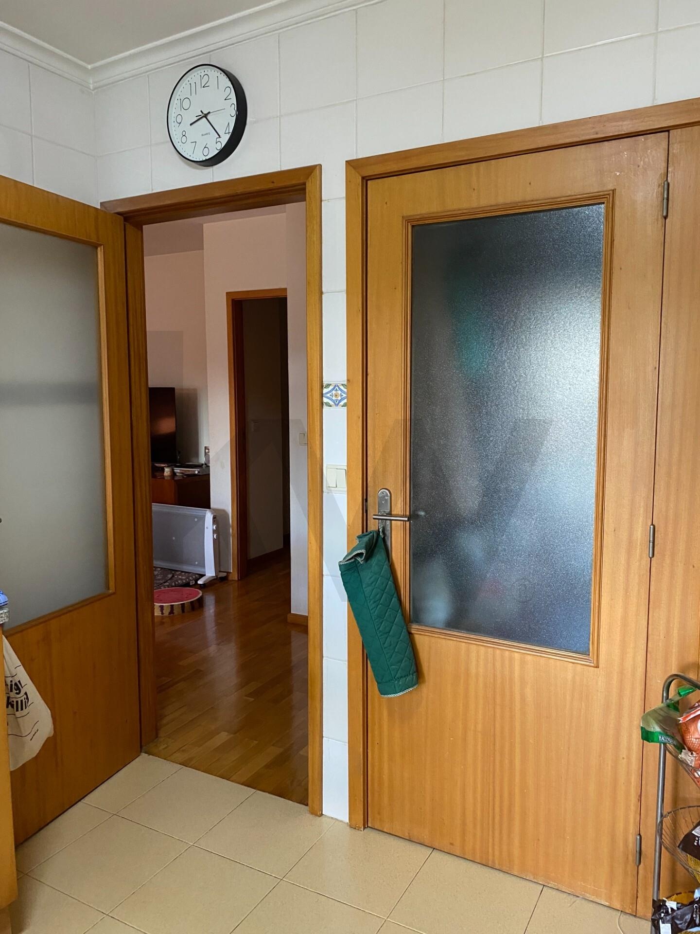 Apartamento T2 à Venda em Porto - Portugal - 8