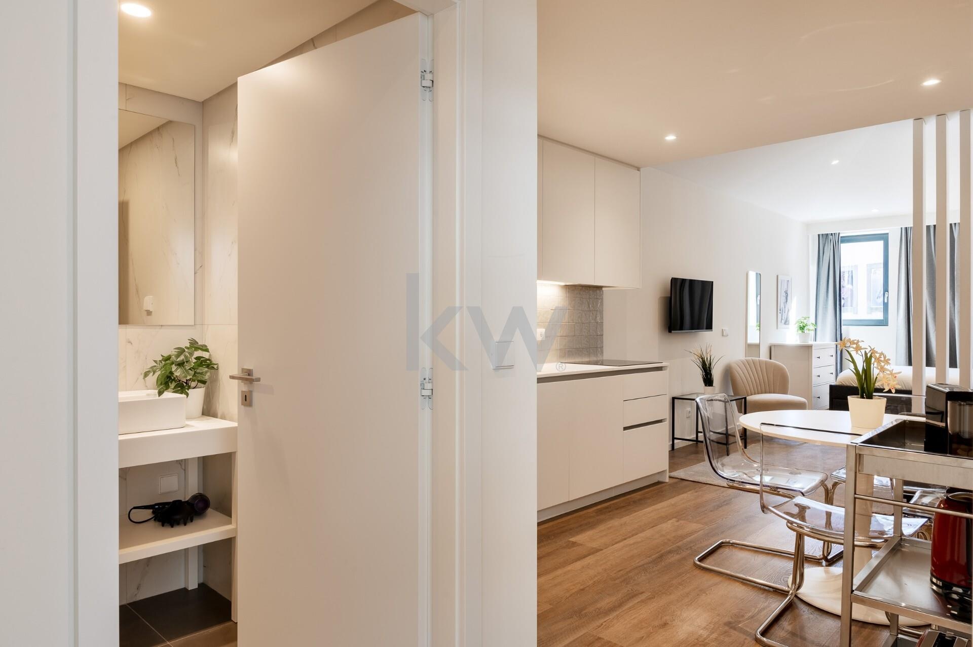 Apartamento T2 à Venda em Porto - Portugal - 7