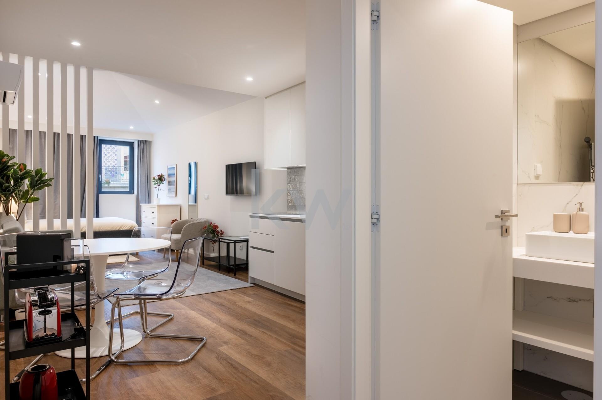 Apartamento T2 à Venda em Porto - Portugal - 1